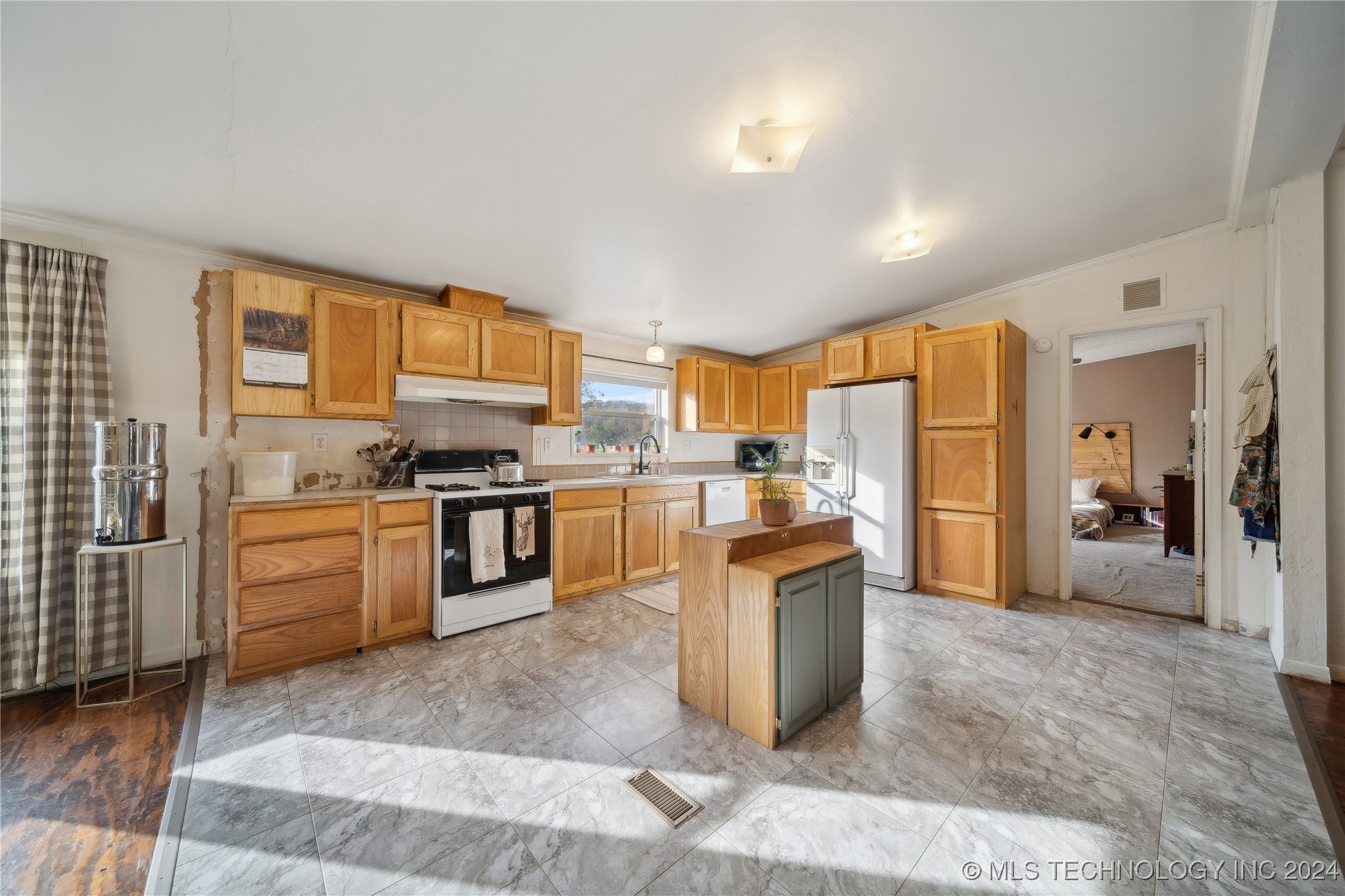 13163 S 213th West Avenue
