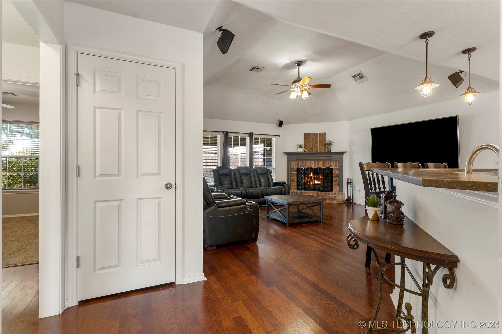 5032 S 197th East Avenue