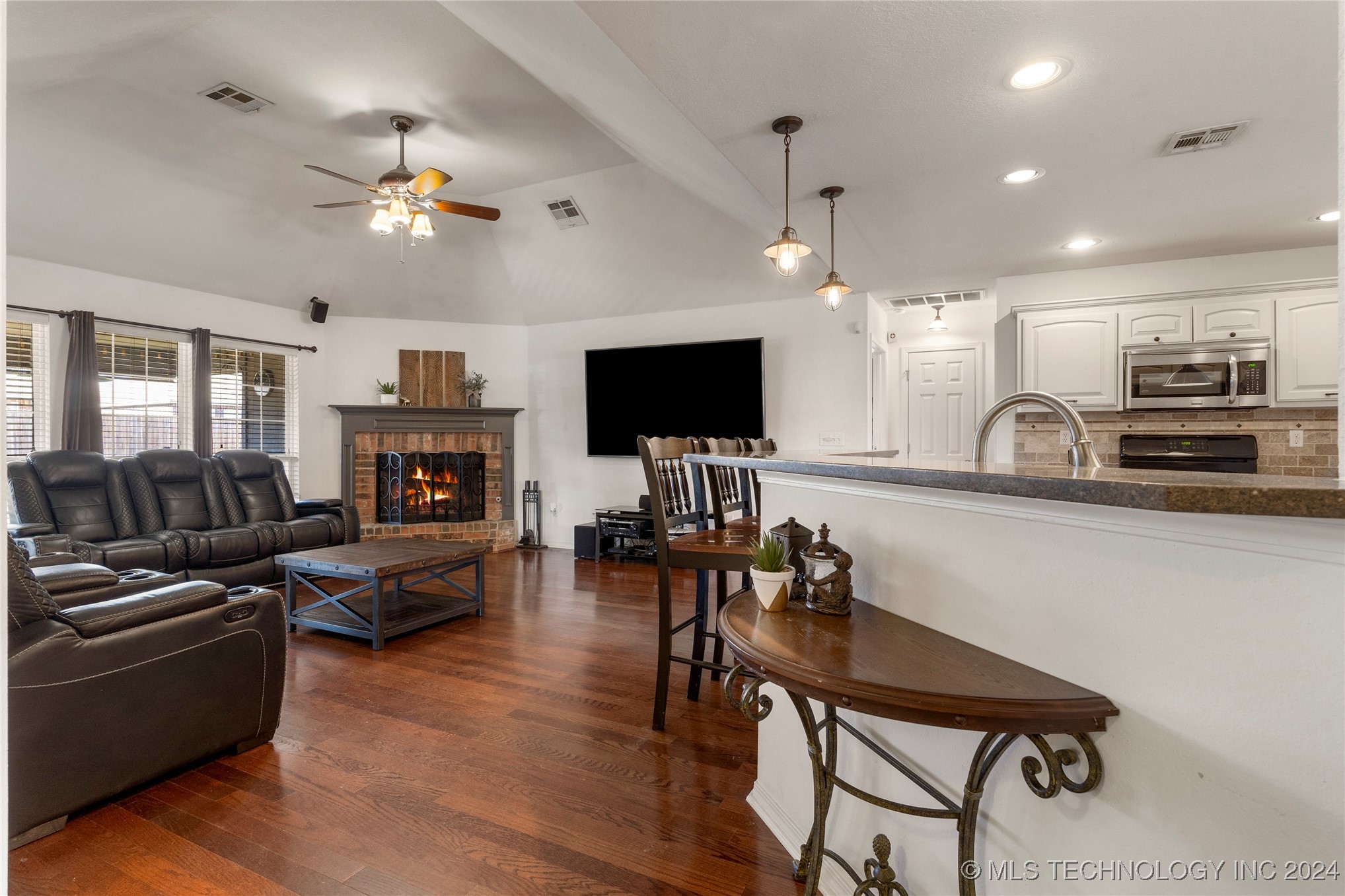 5032 S 197th East Avenue