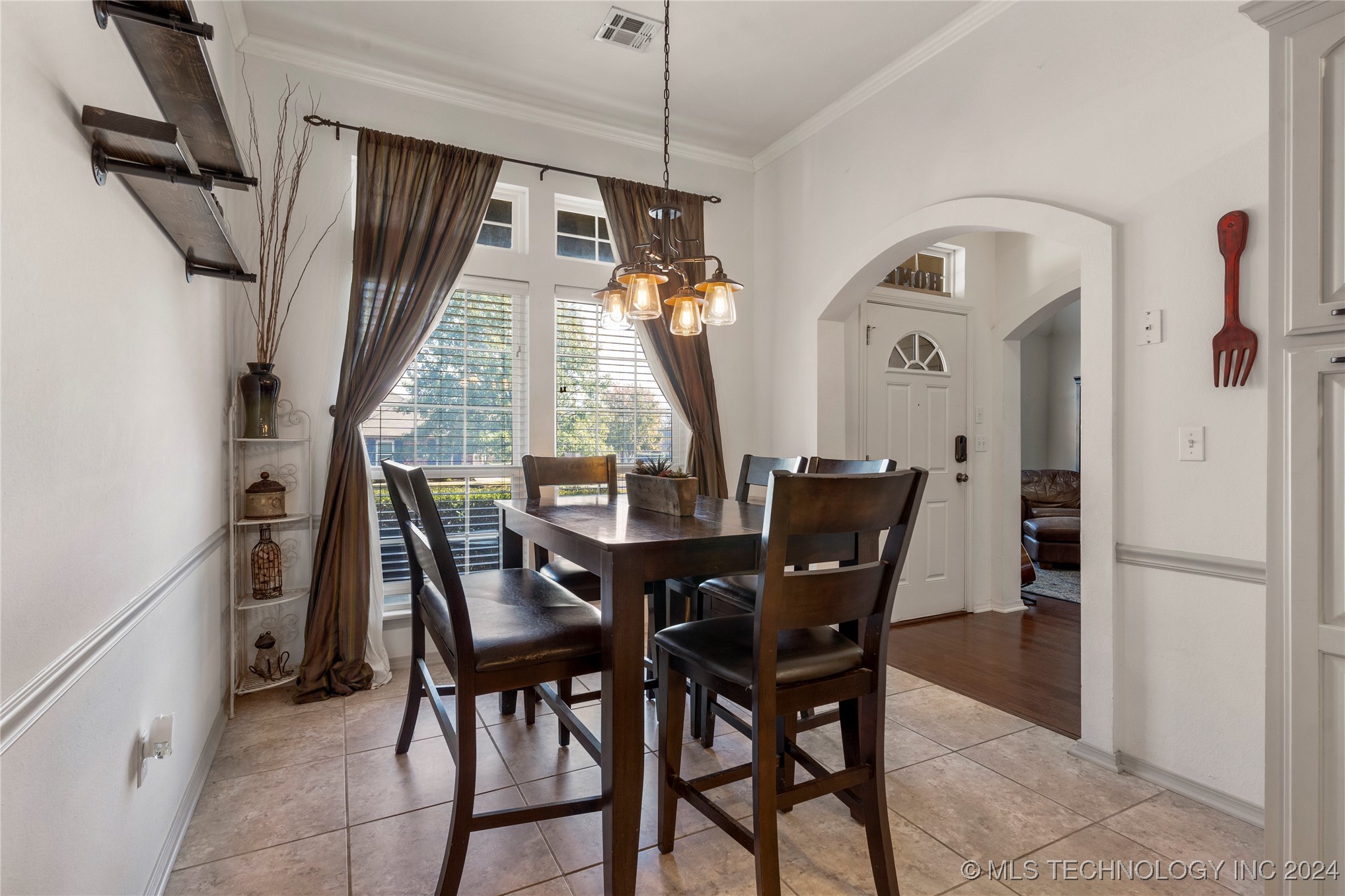 5032 S 197th East Avenue