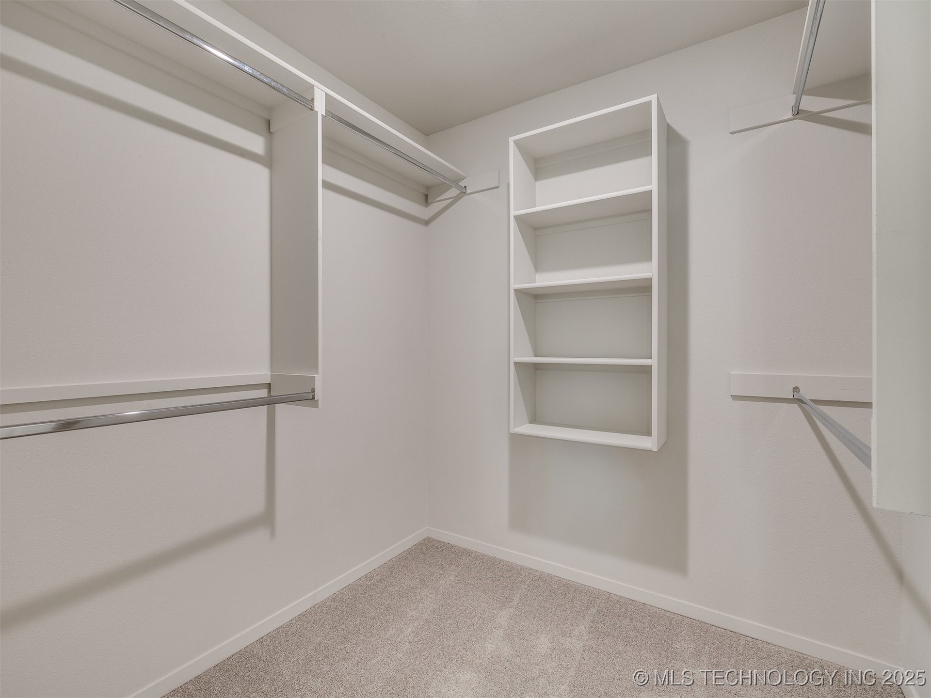 7309 E 90th Place North