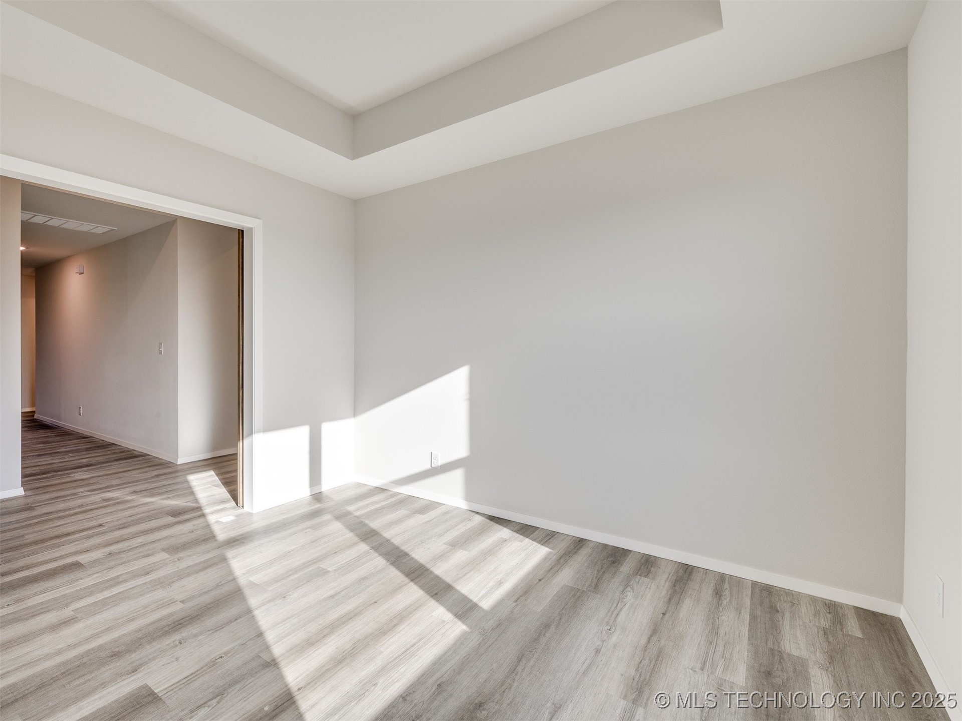 7309 E 90th Place North