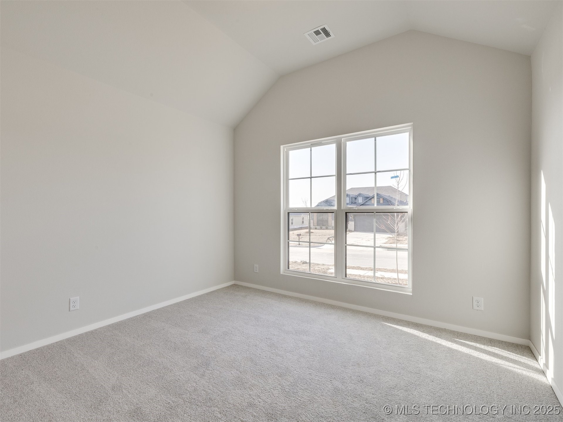 7309 E 90th Place North