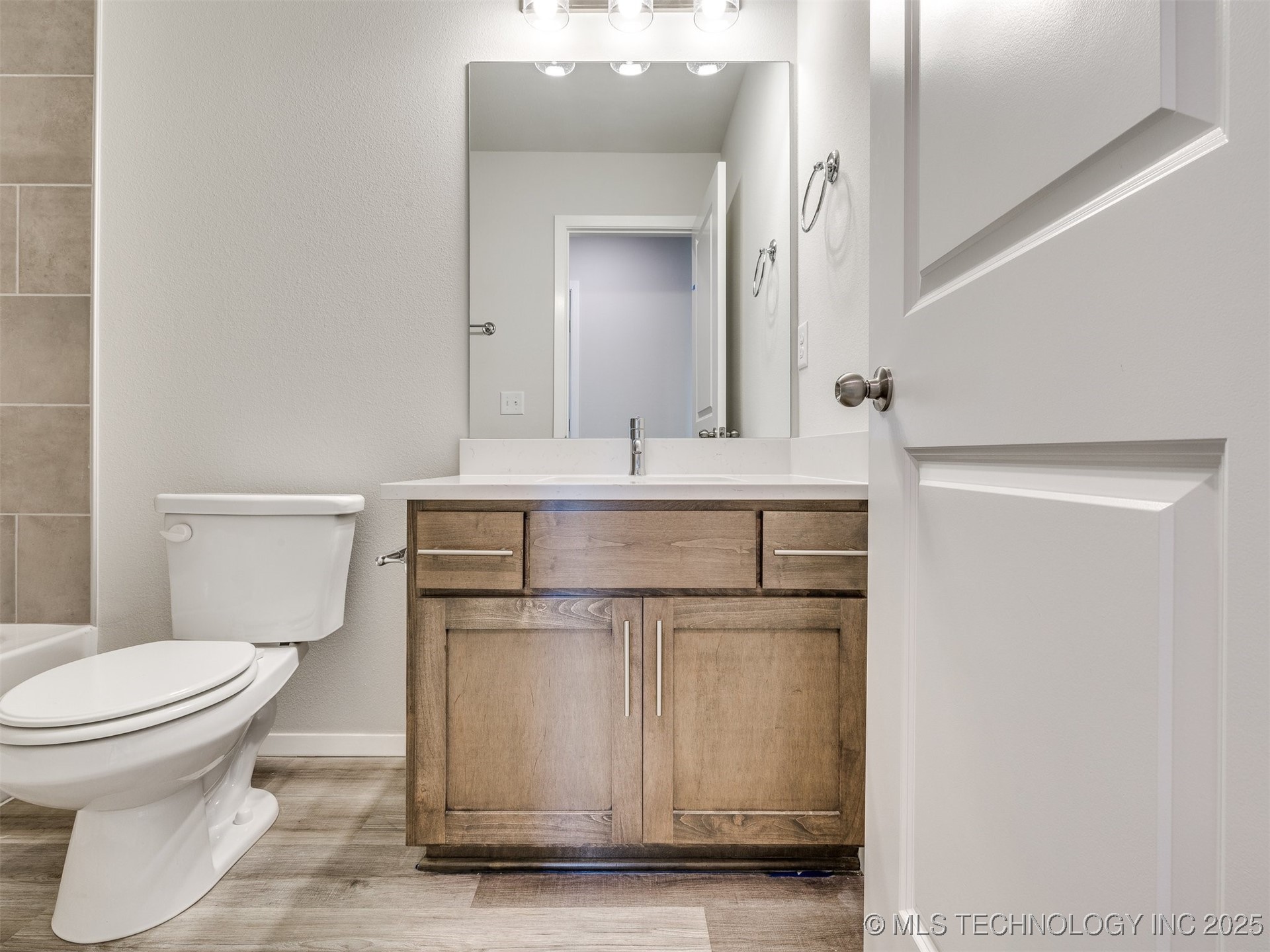 7309 E 90th Place North