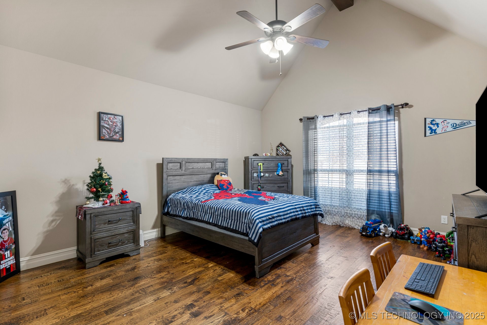 19440 E 69th Street N