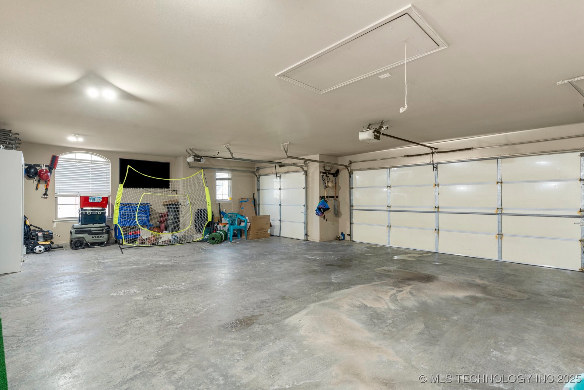 19440 E 69th Street N