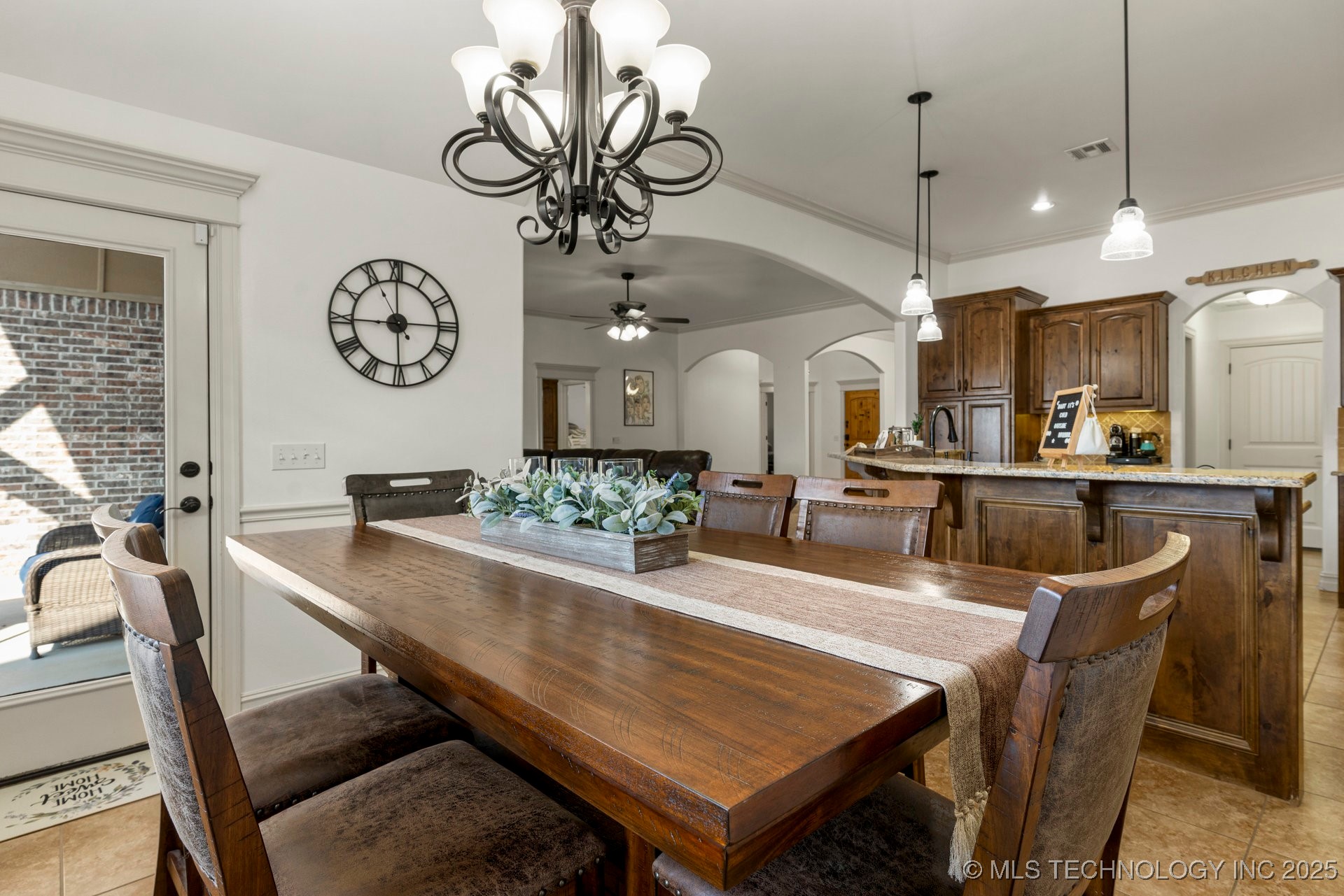 19440 E 69th Street N