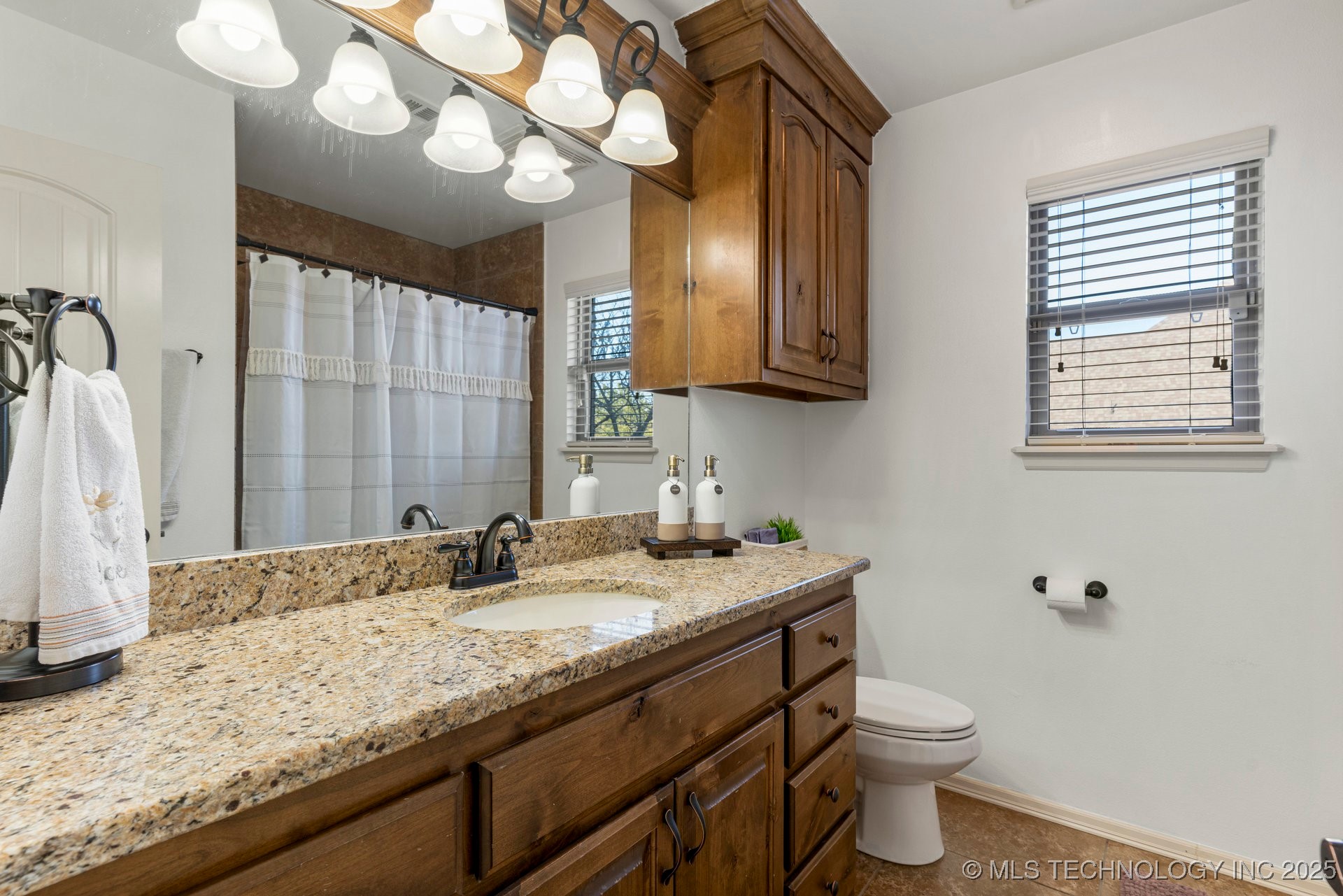 19440 E 69th Street N