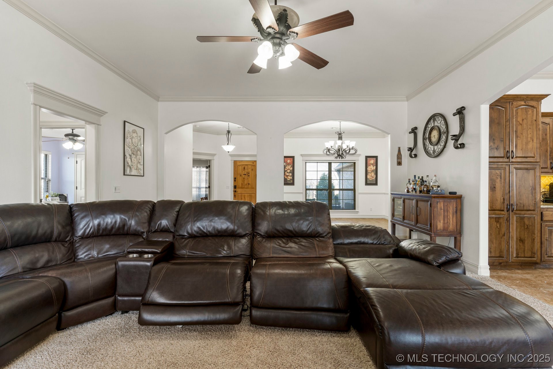 19440 E 69th Street N