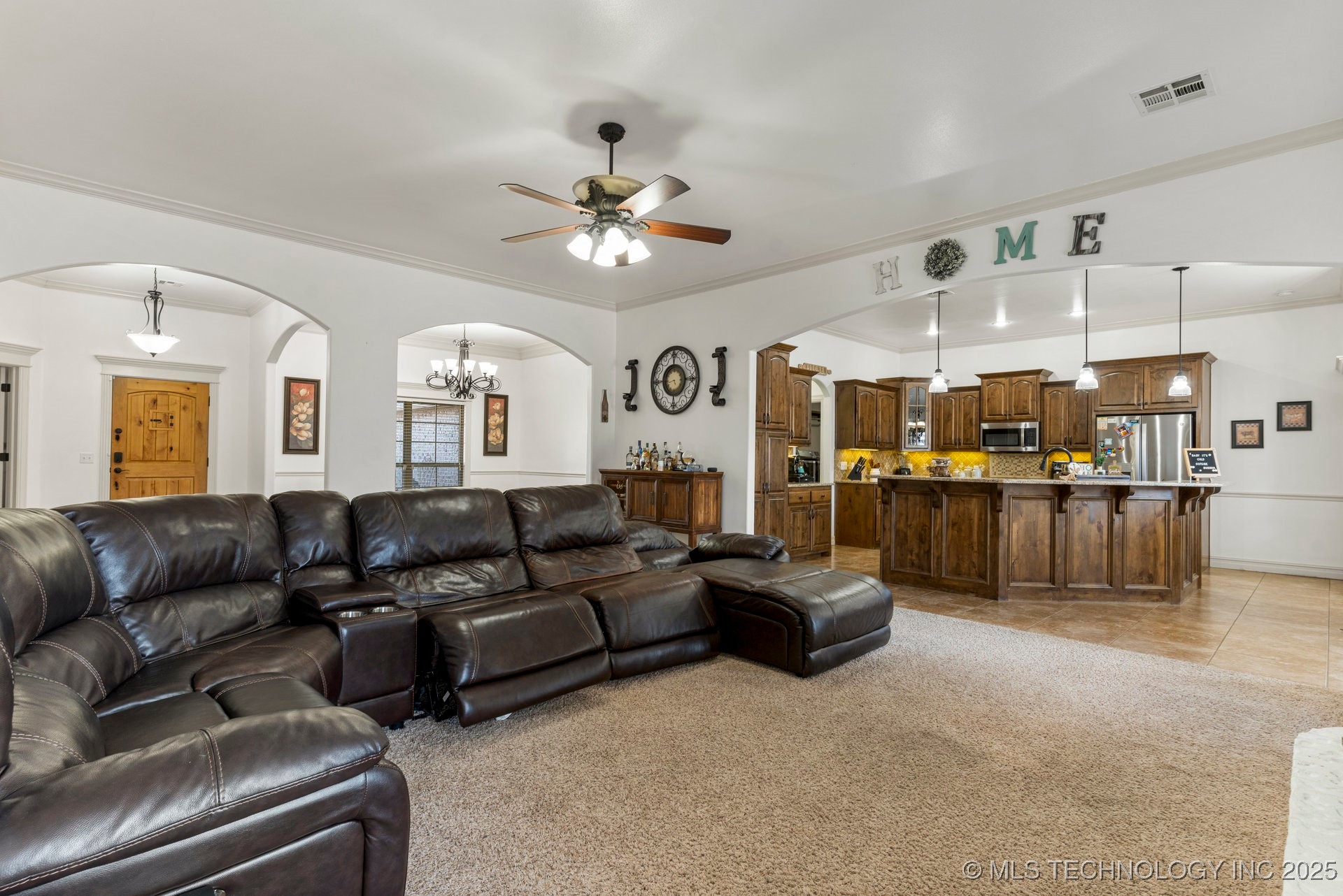 19440 E 69th Street N