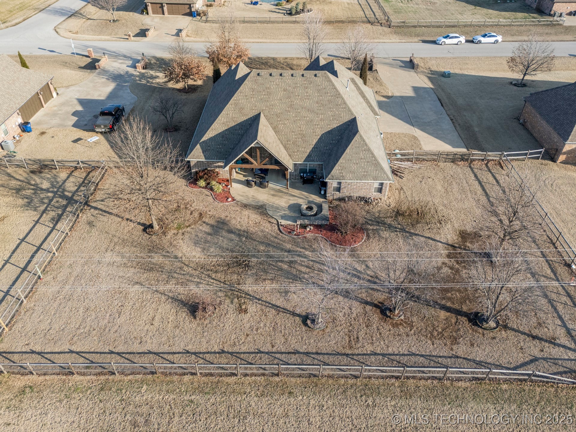 19440 E 69th Street N