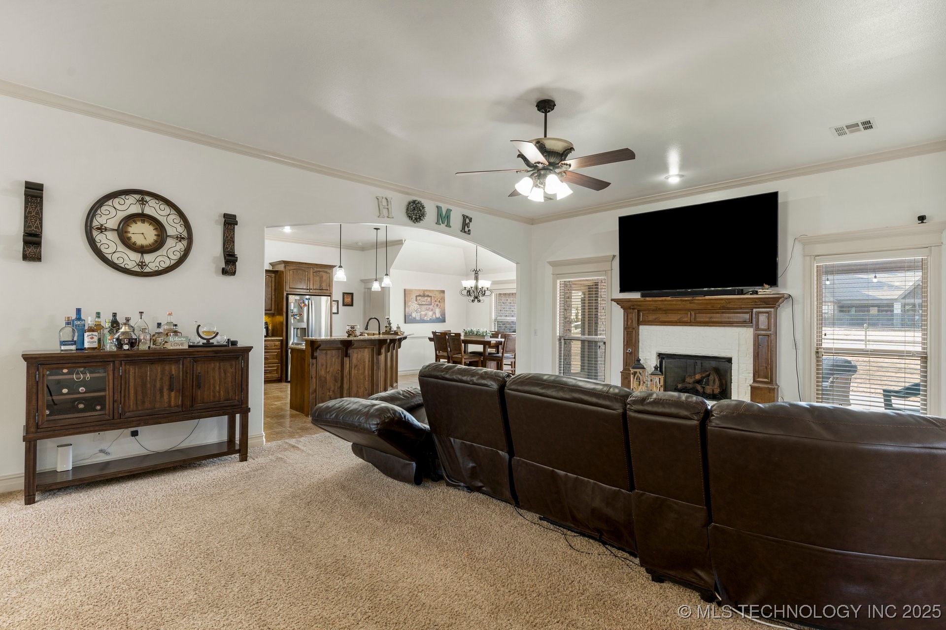 19440 E 69th Street N