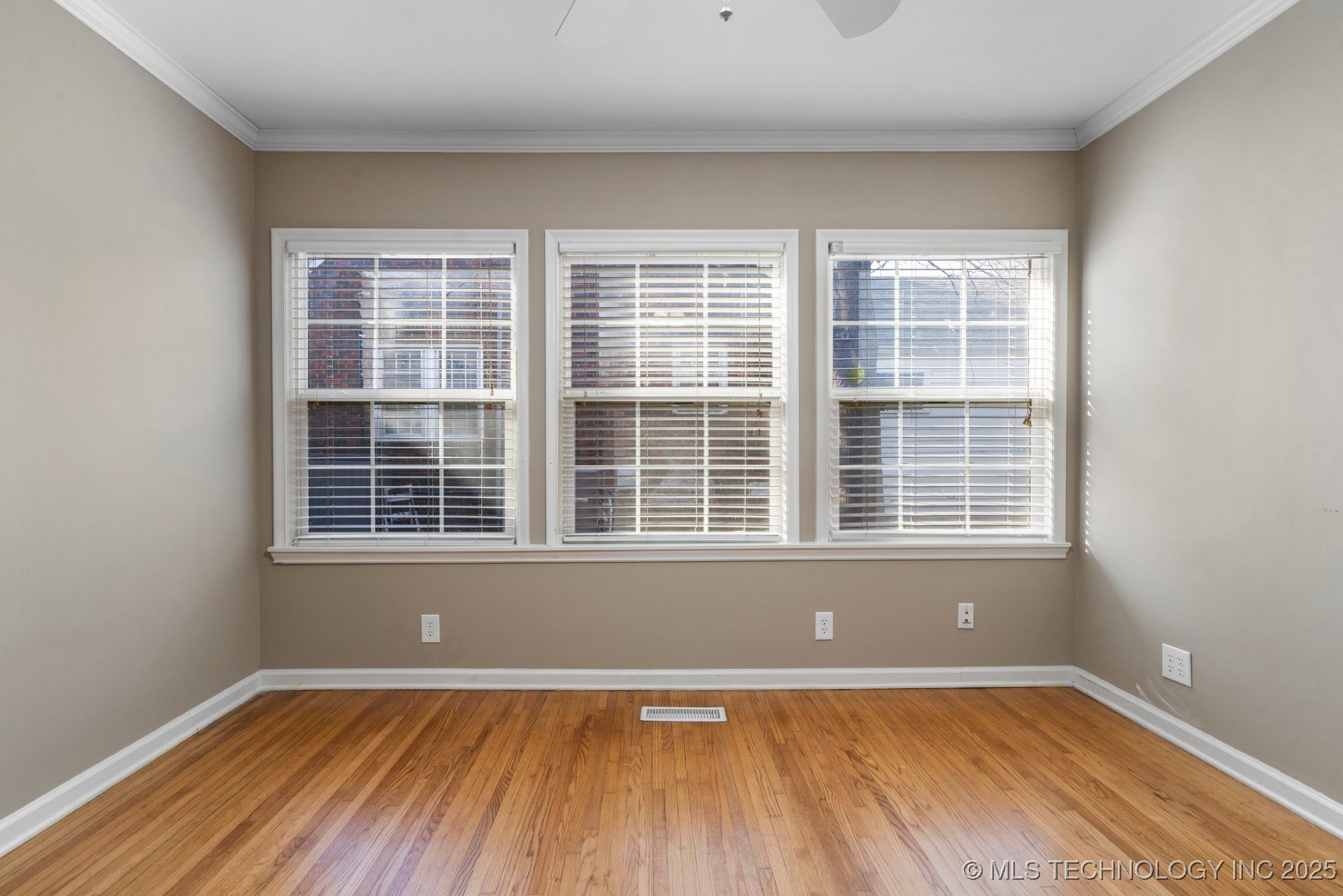 1708 S Delaware Avenue S