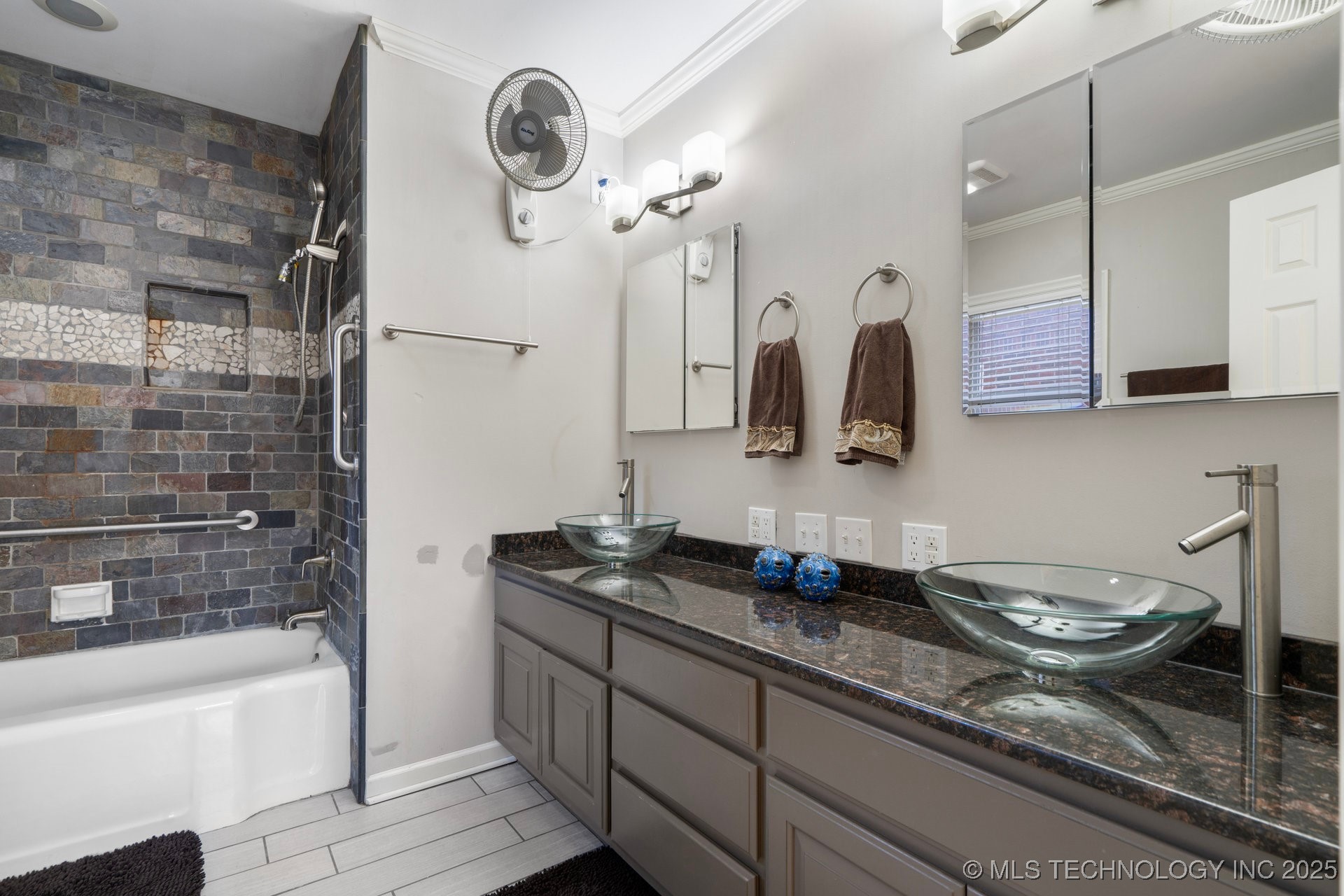 1708 S Delaware Avenue S