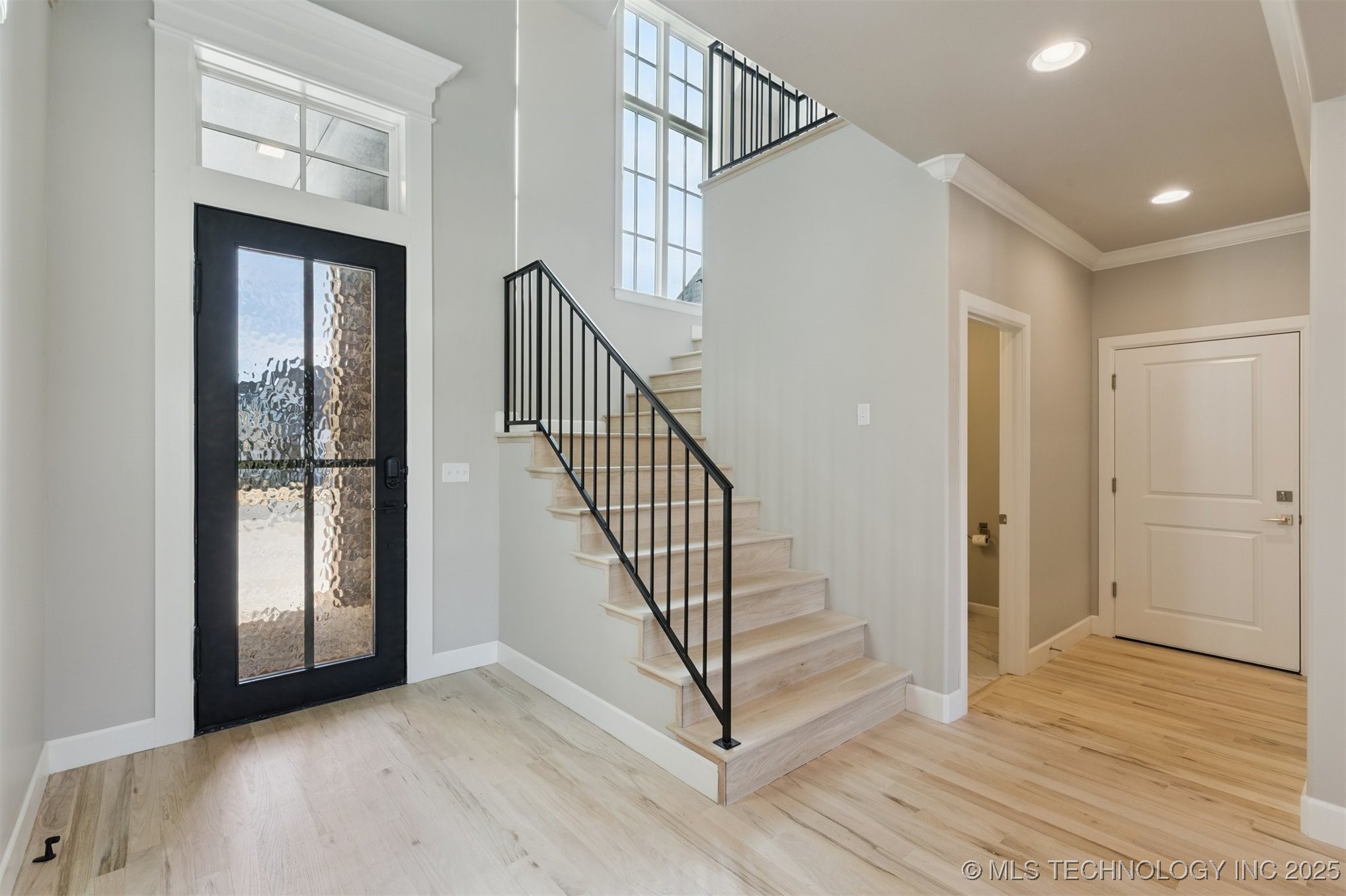 14270 S Evanston Avenue S