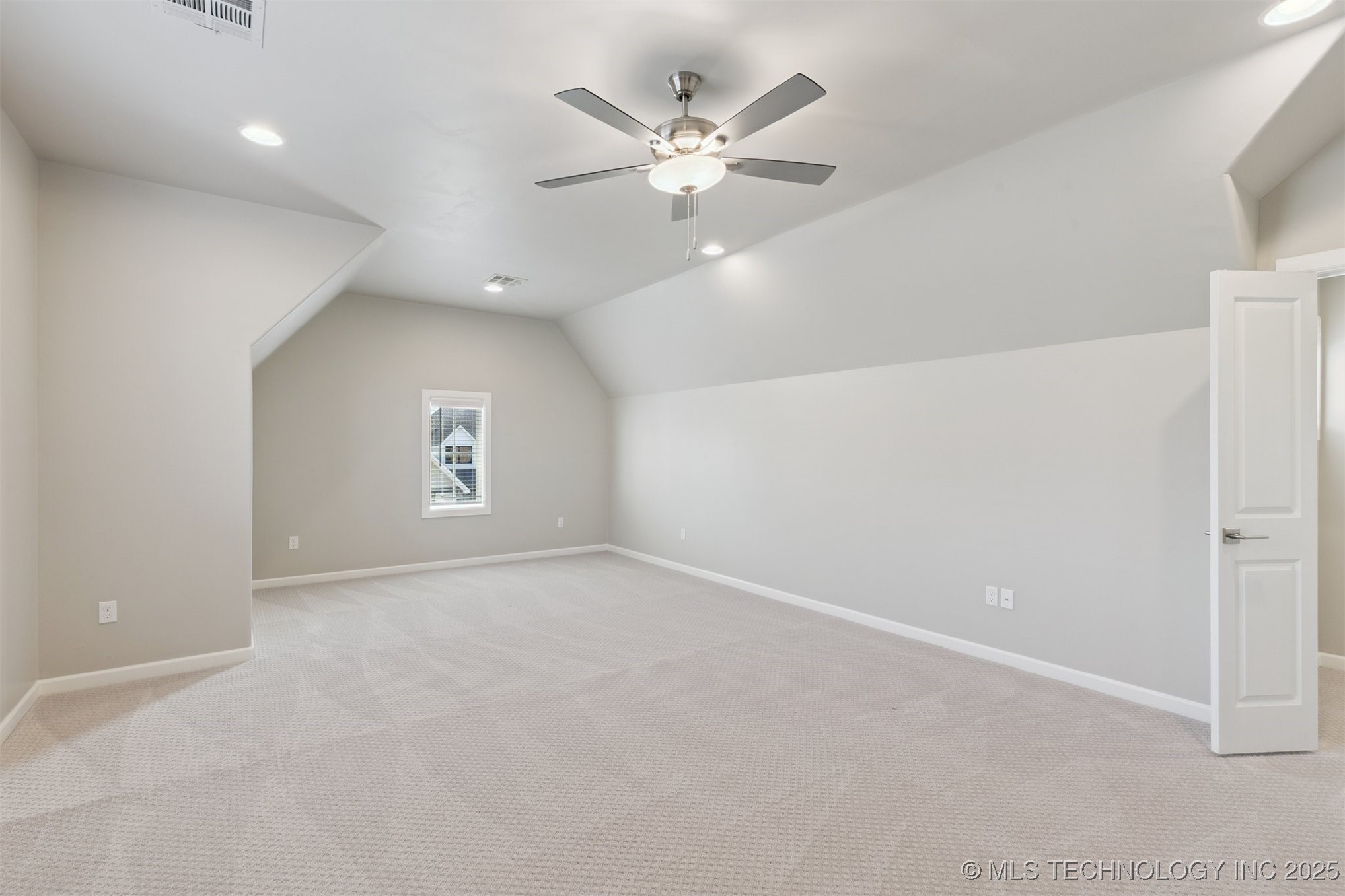 14270 S Evanston Avenue S