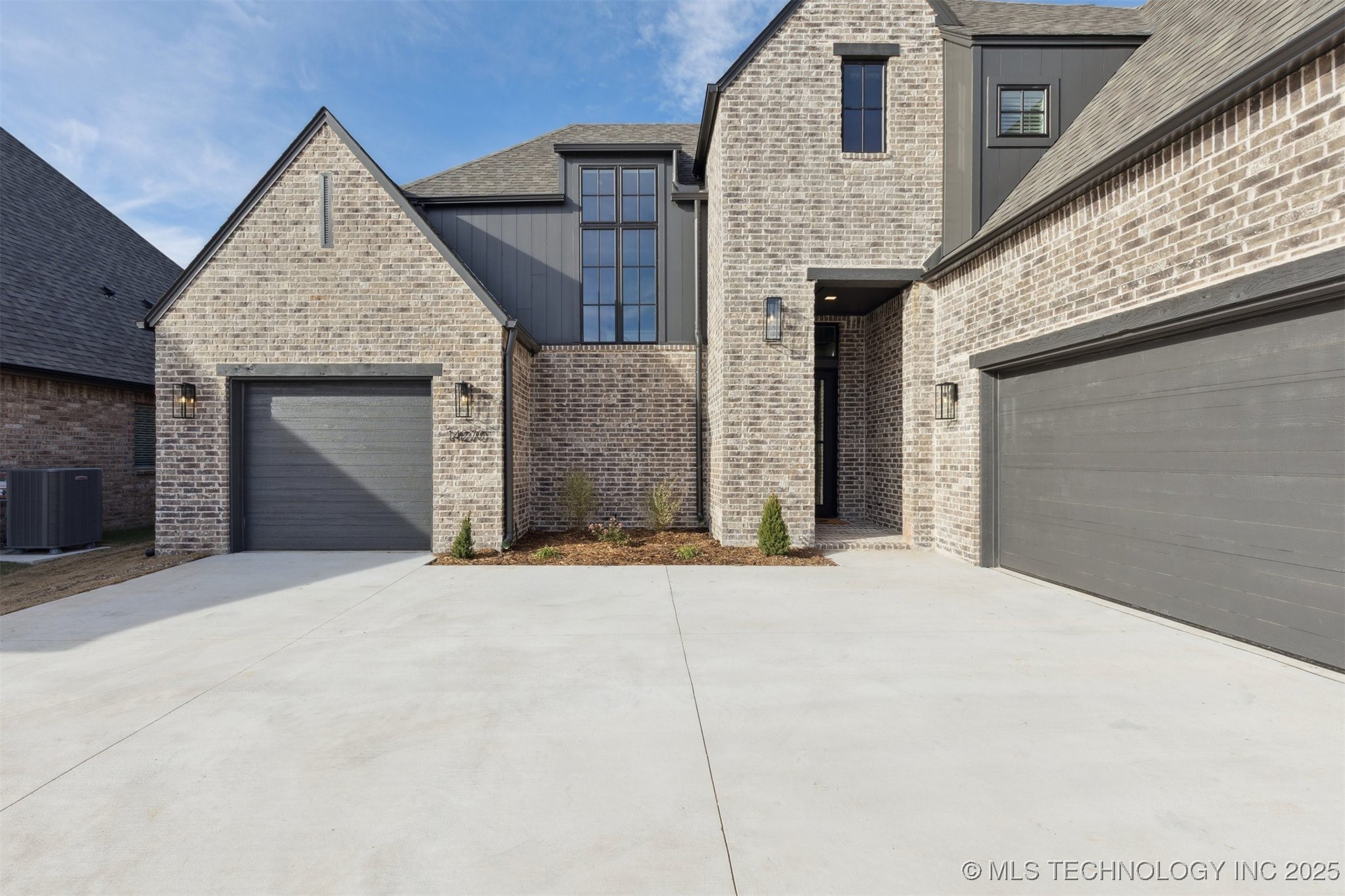 14270 S Evanston Avenue S