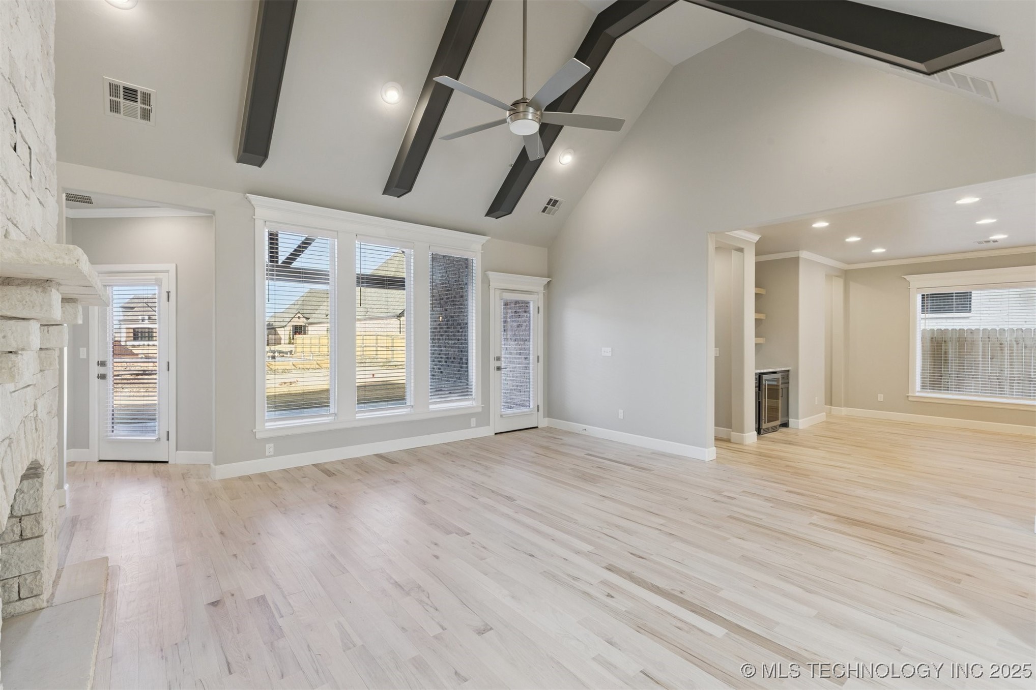 14270 S Evanston Avenue S