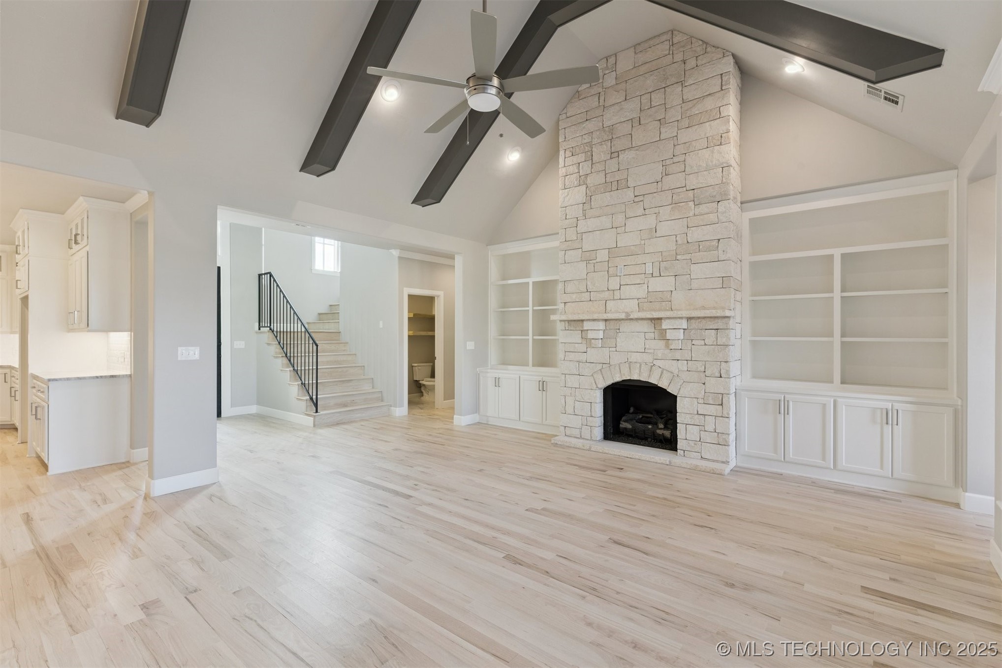 14270 S Evanston Avenue S