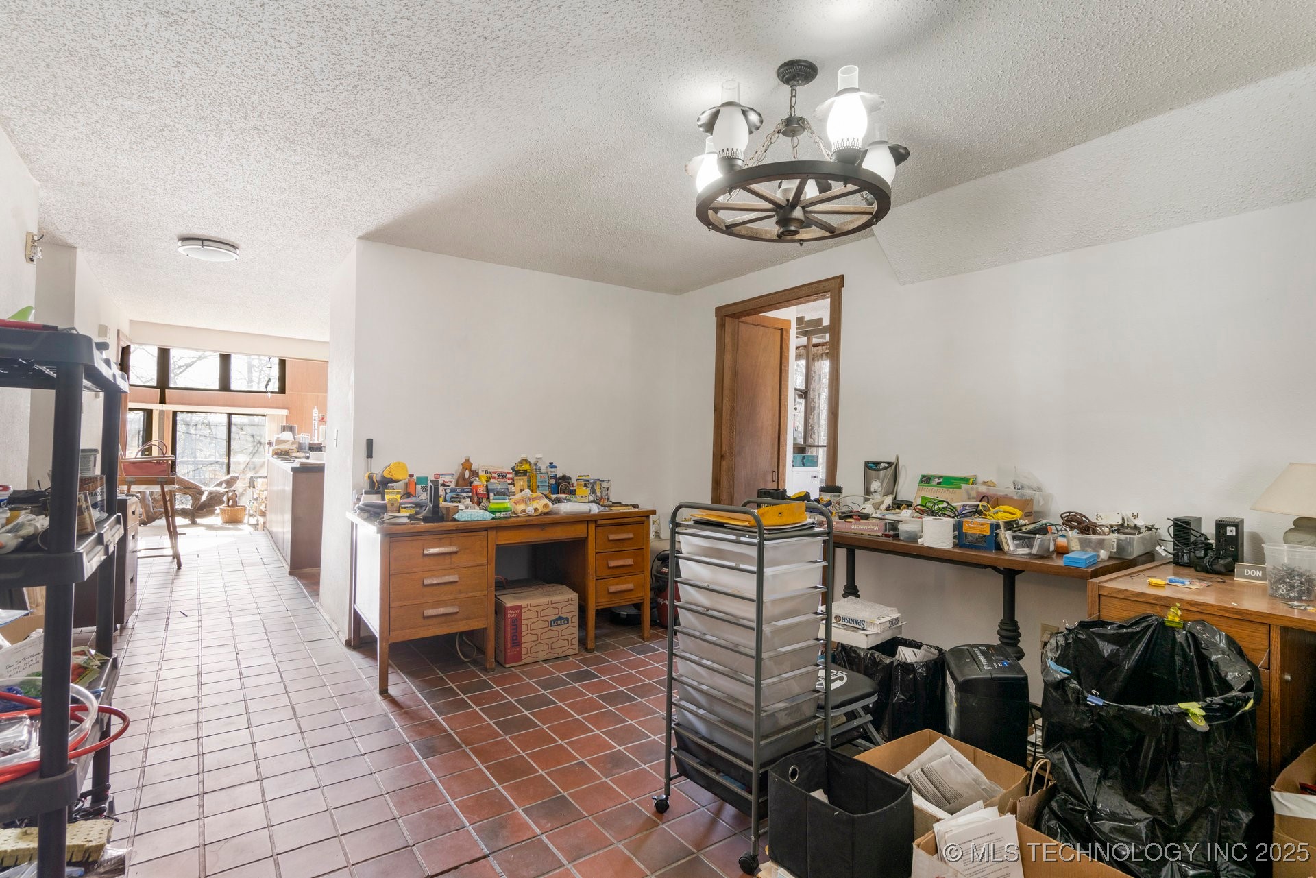 20137 S 137th East Avenue S
