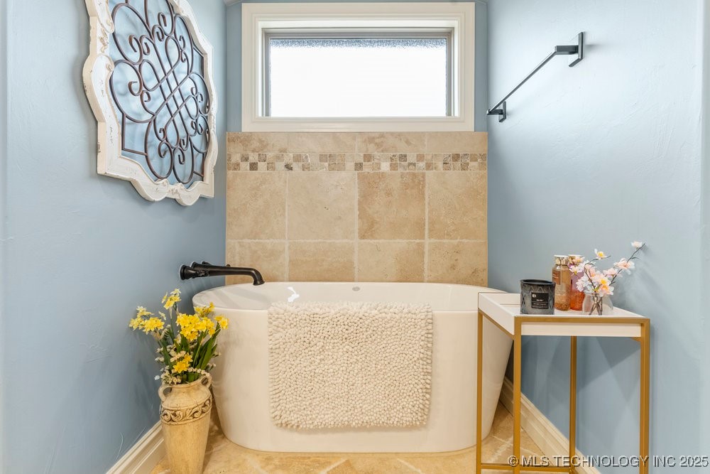 11376 S 214th East Avenue