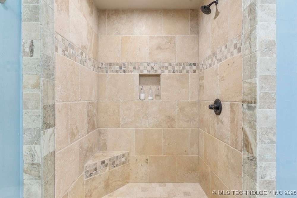 11376 S 214th East Avenue