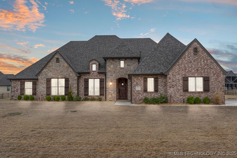 11376 S 214th East Avenue