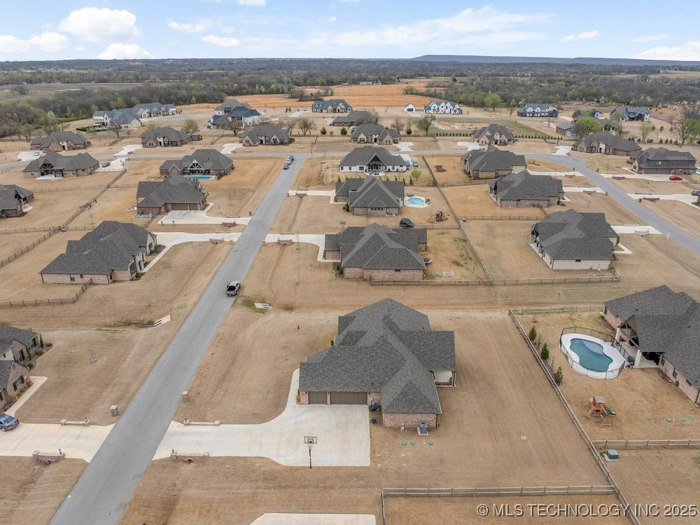 11376 S 214th East Avenue