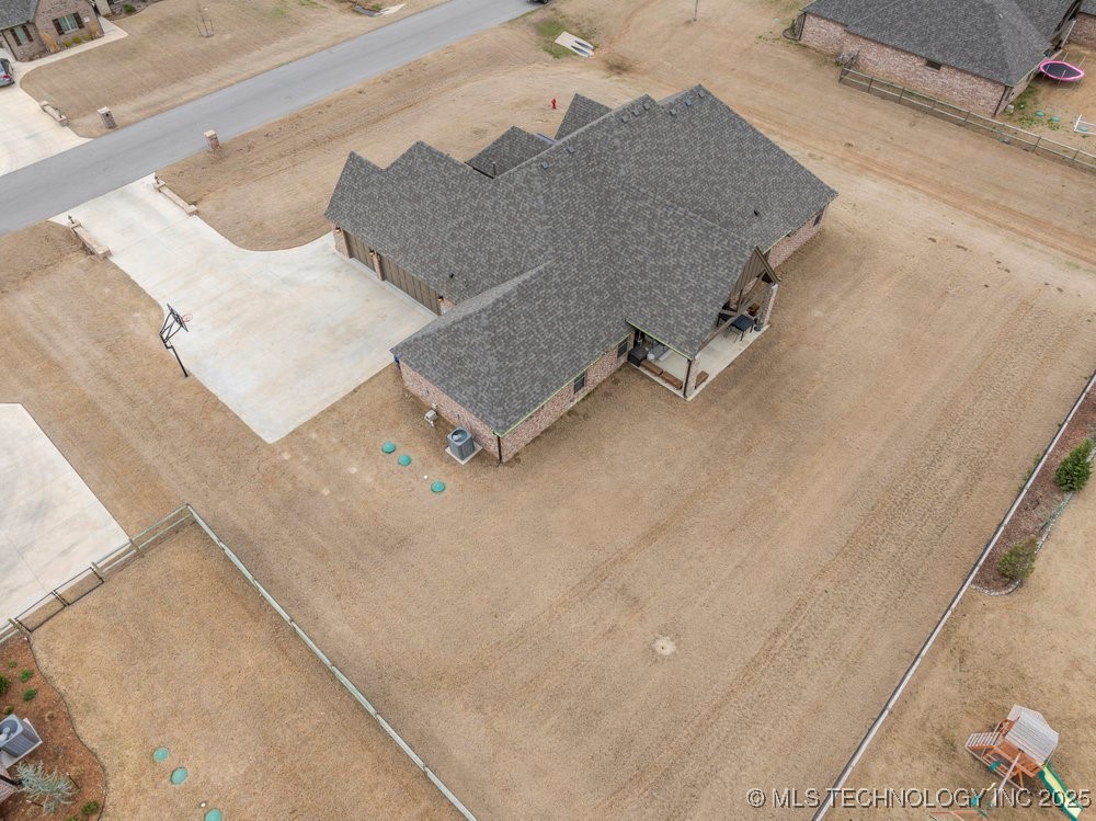 11376 S 214th East Avenue