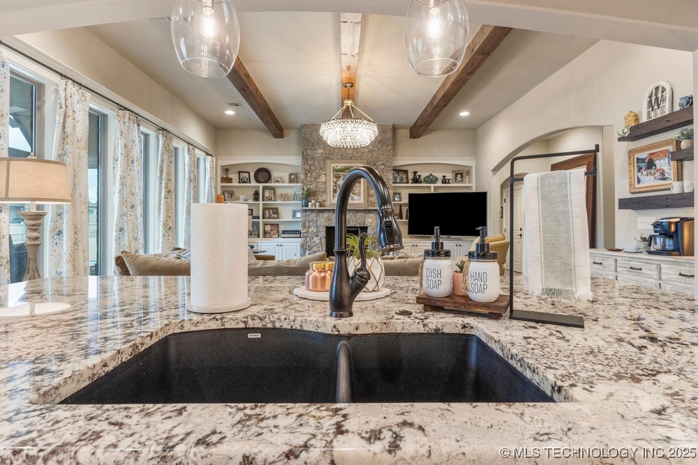 11376 S 214th East Avenue