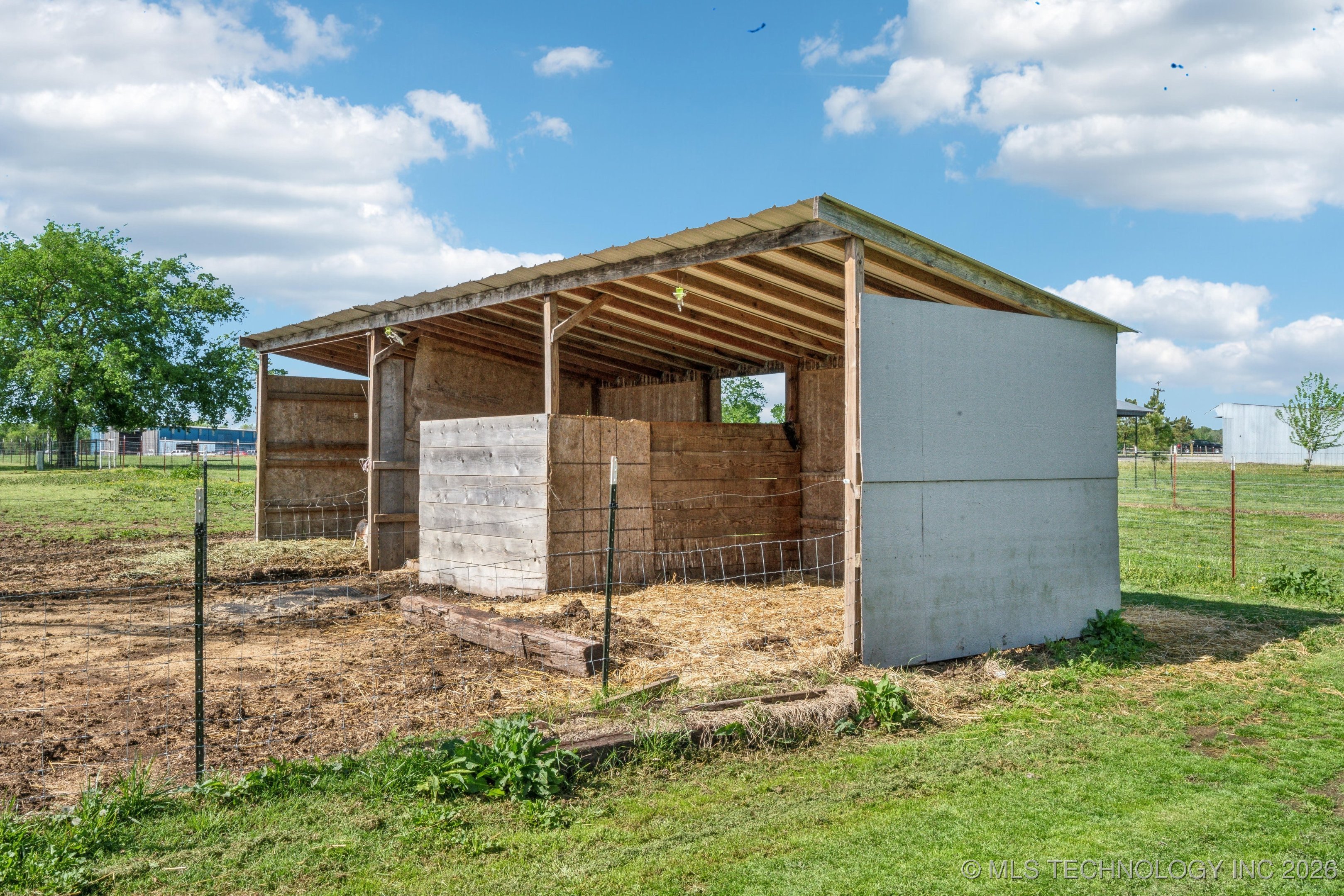 1035 W Haskell Lake Road