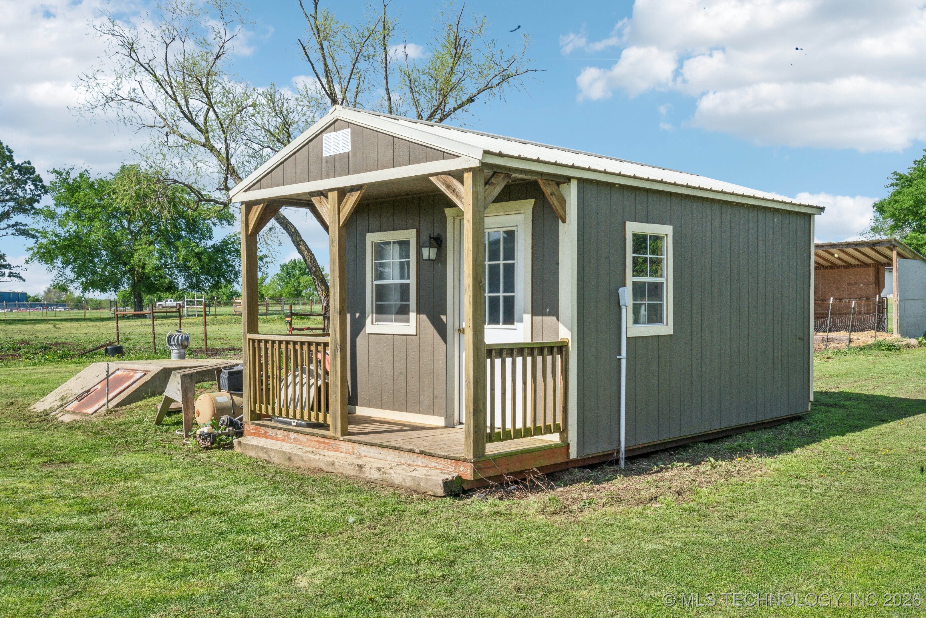 1035 W Haskell Lake Road