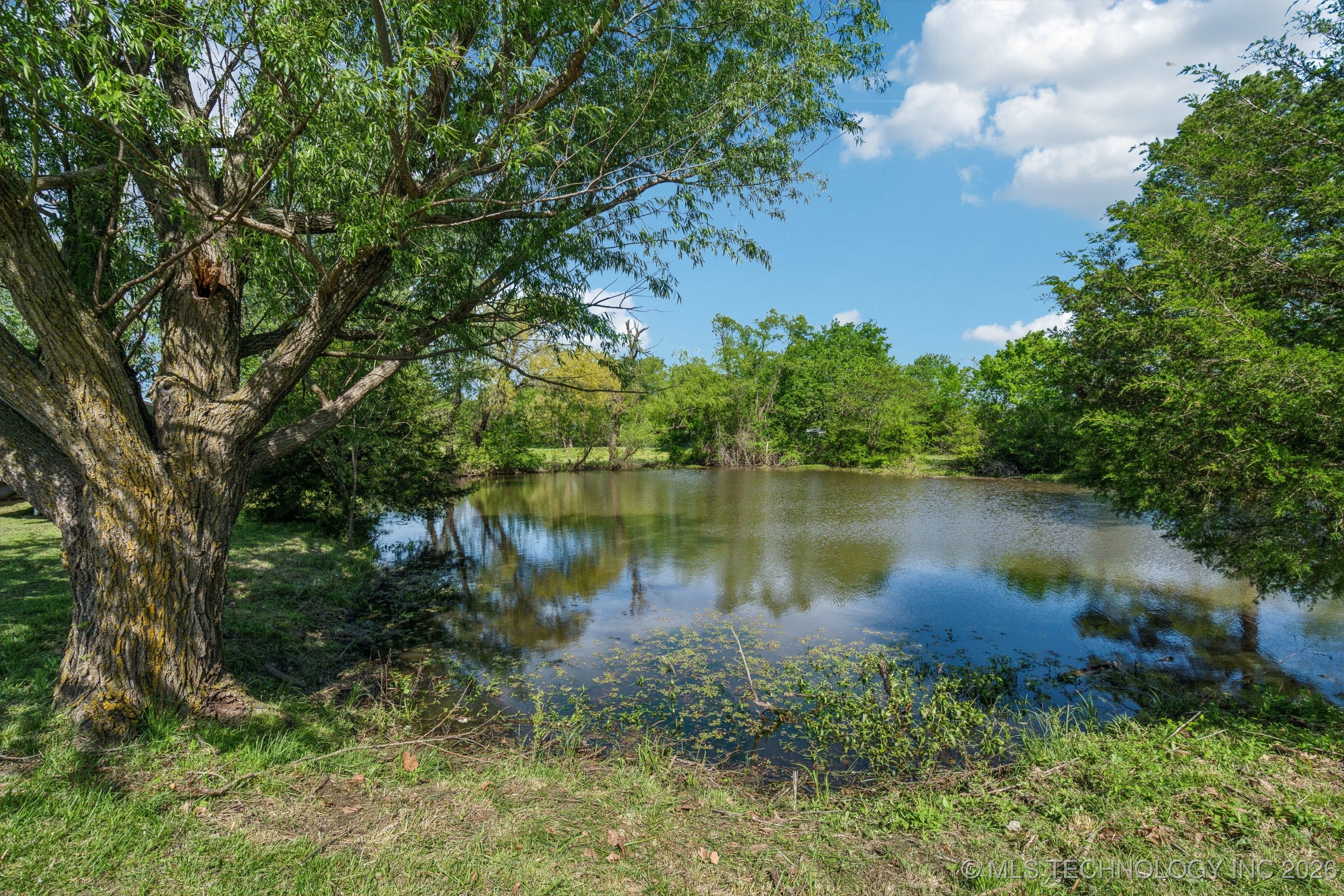 1035 W Haskell Lake Road