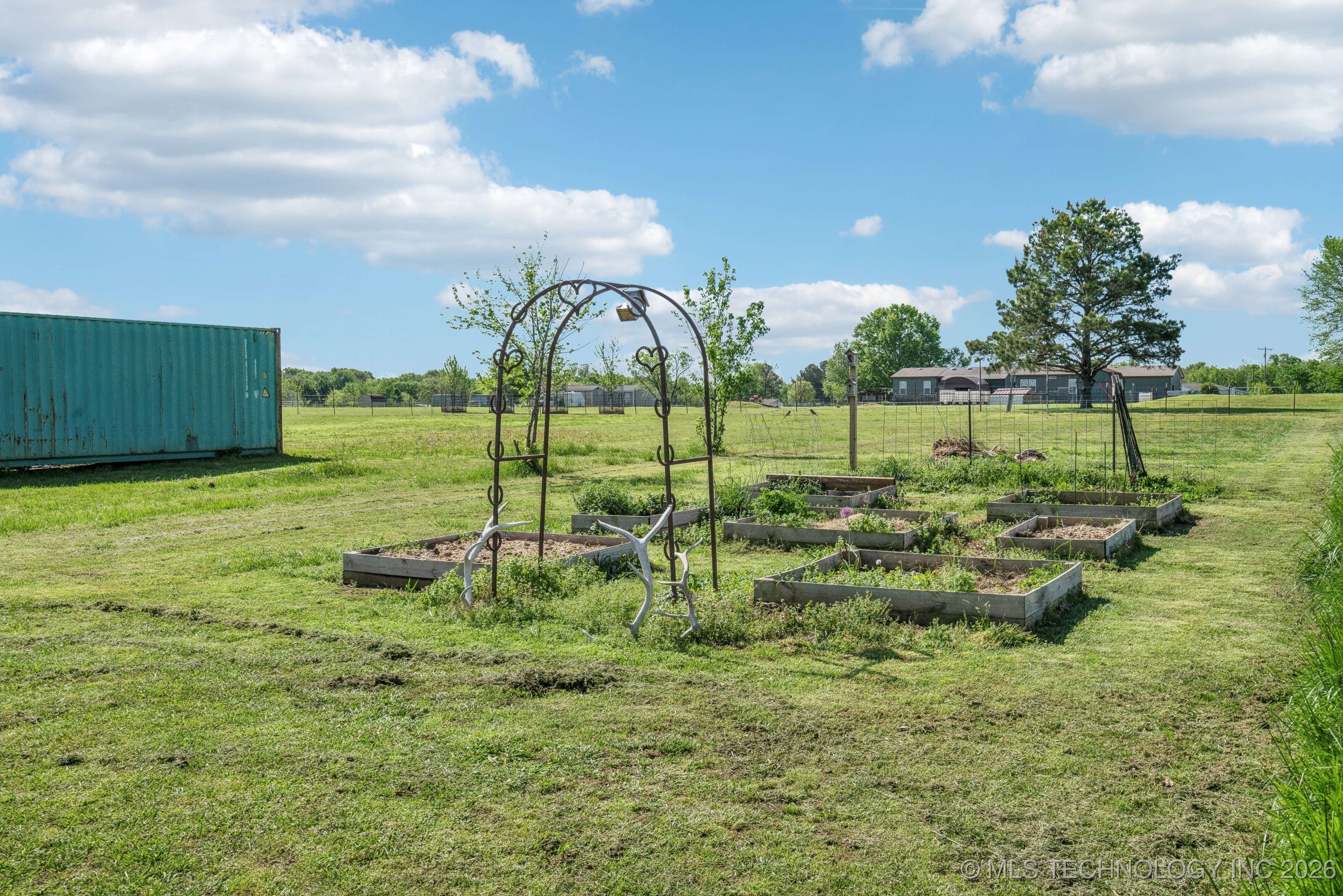 1035 W Haskell Lake Road