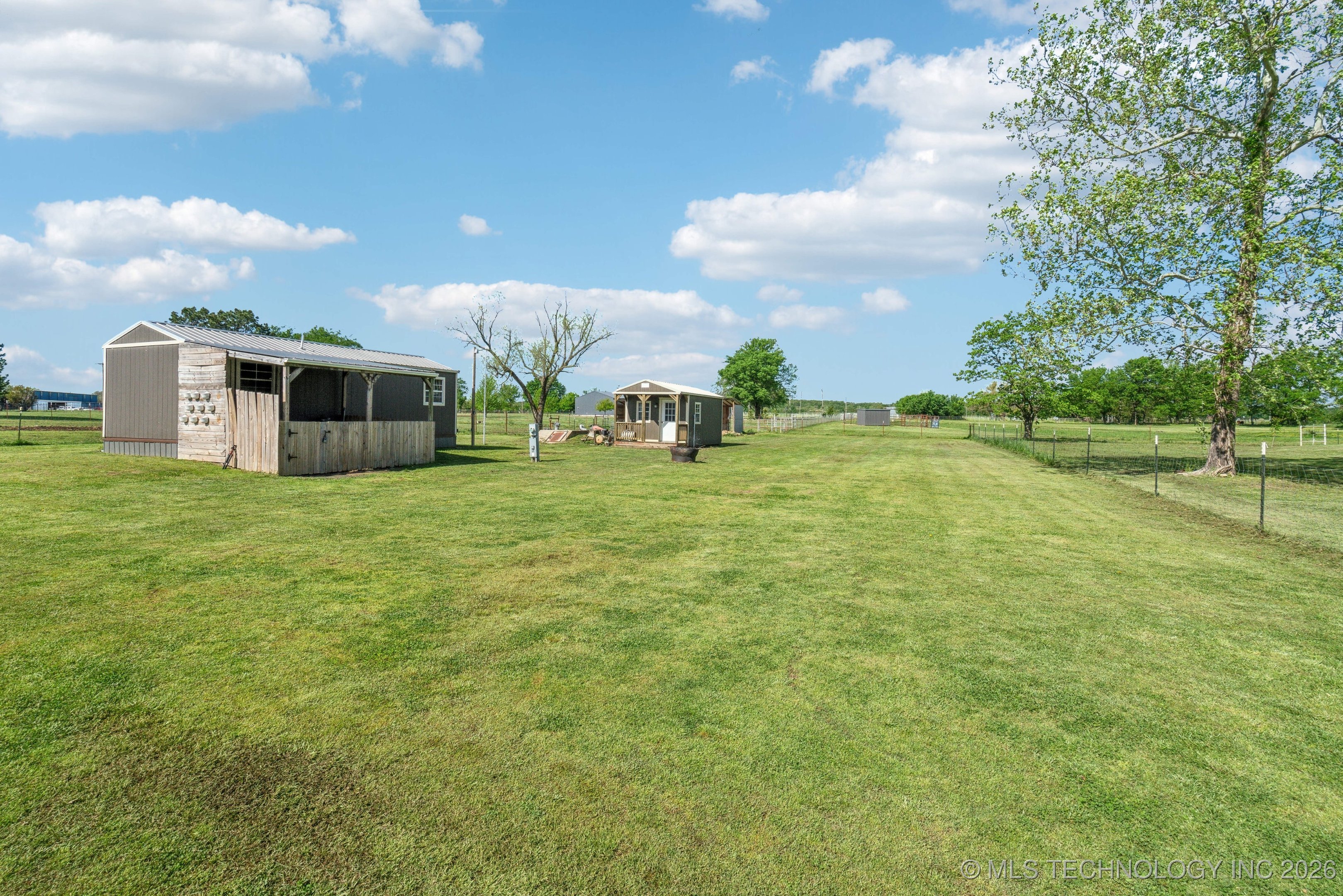1035 W Haskell Lake Road