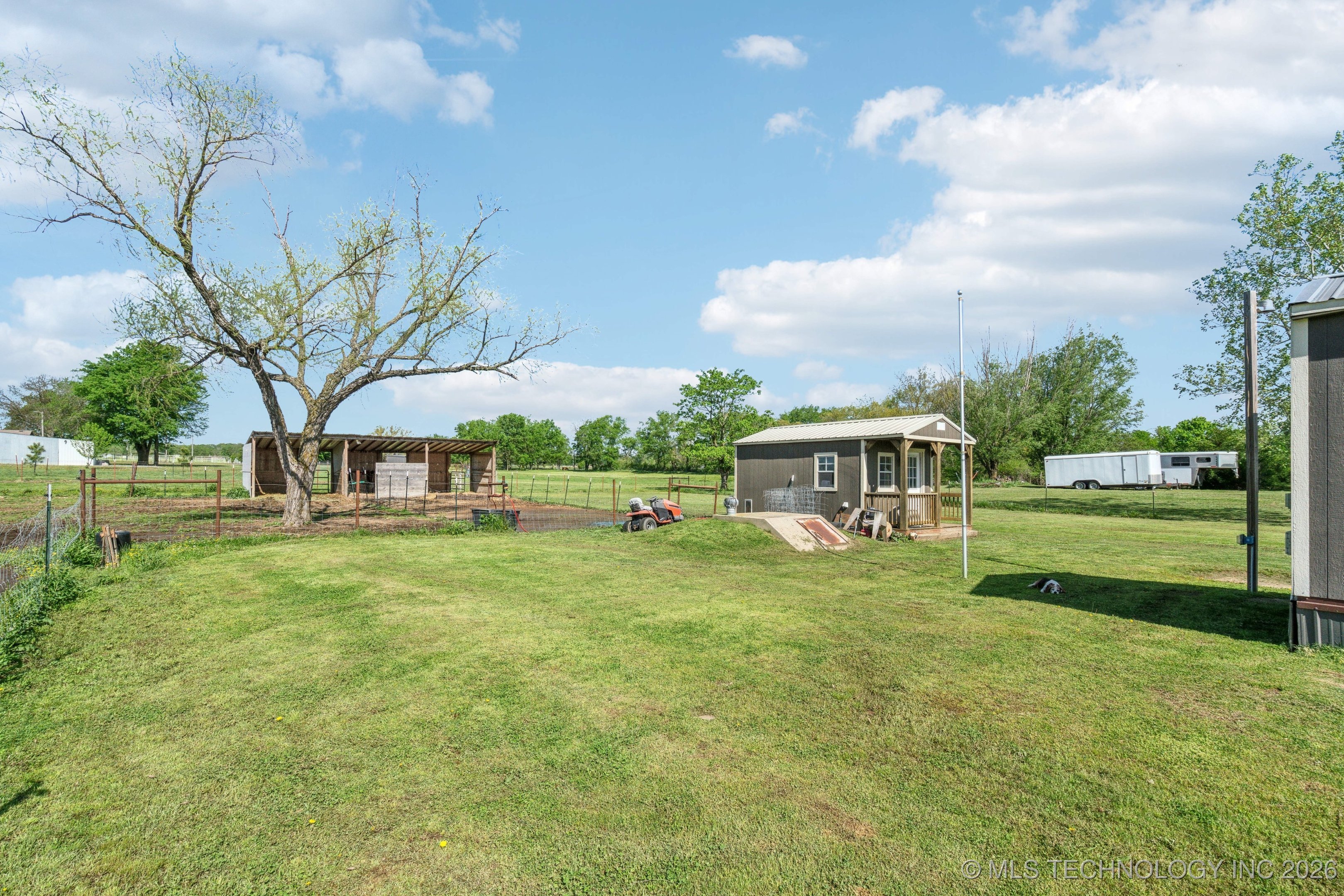 1035 W Haskell Lake Road