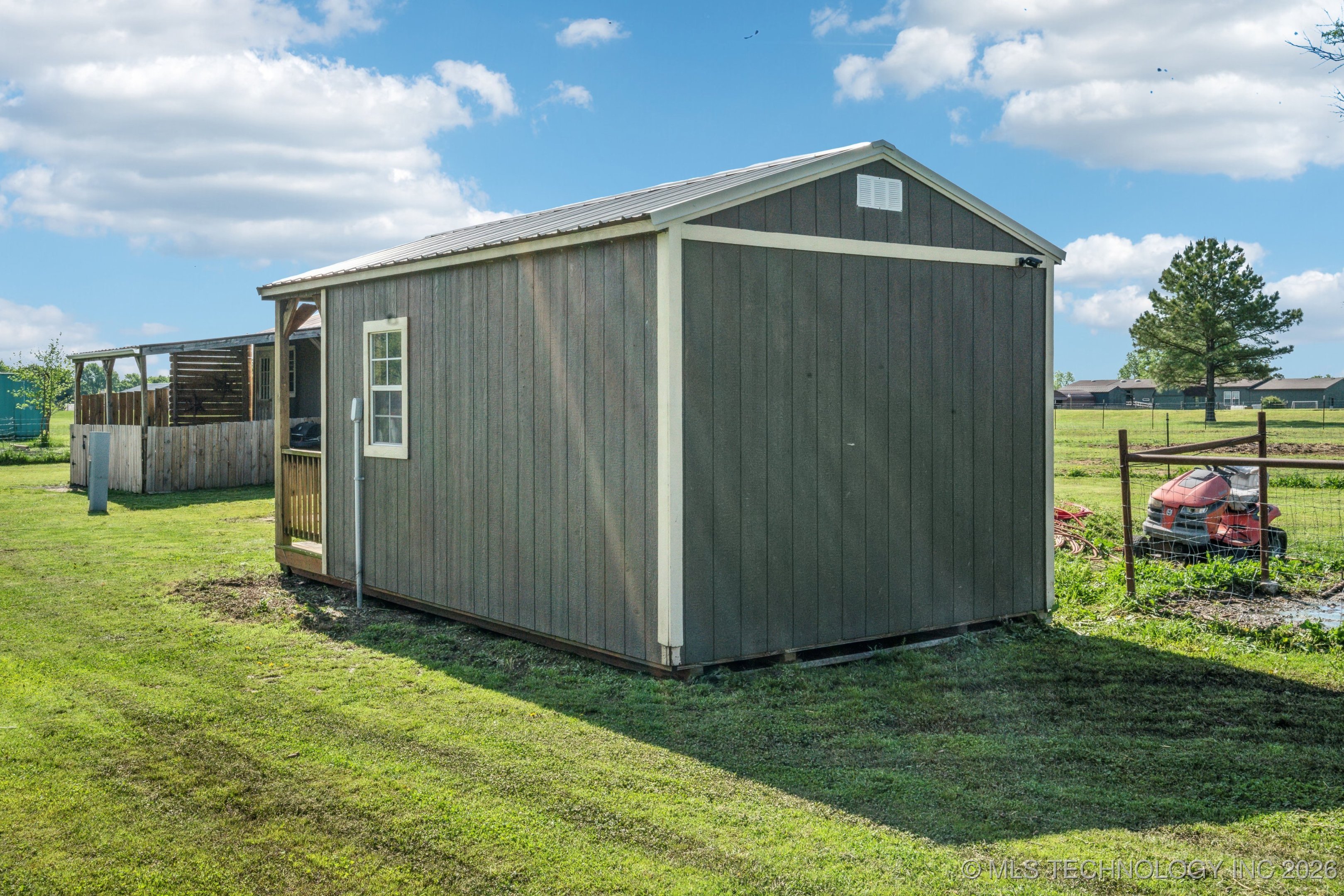 1035 W Haskell Lake Road