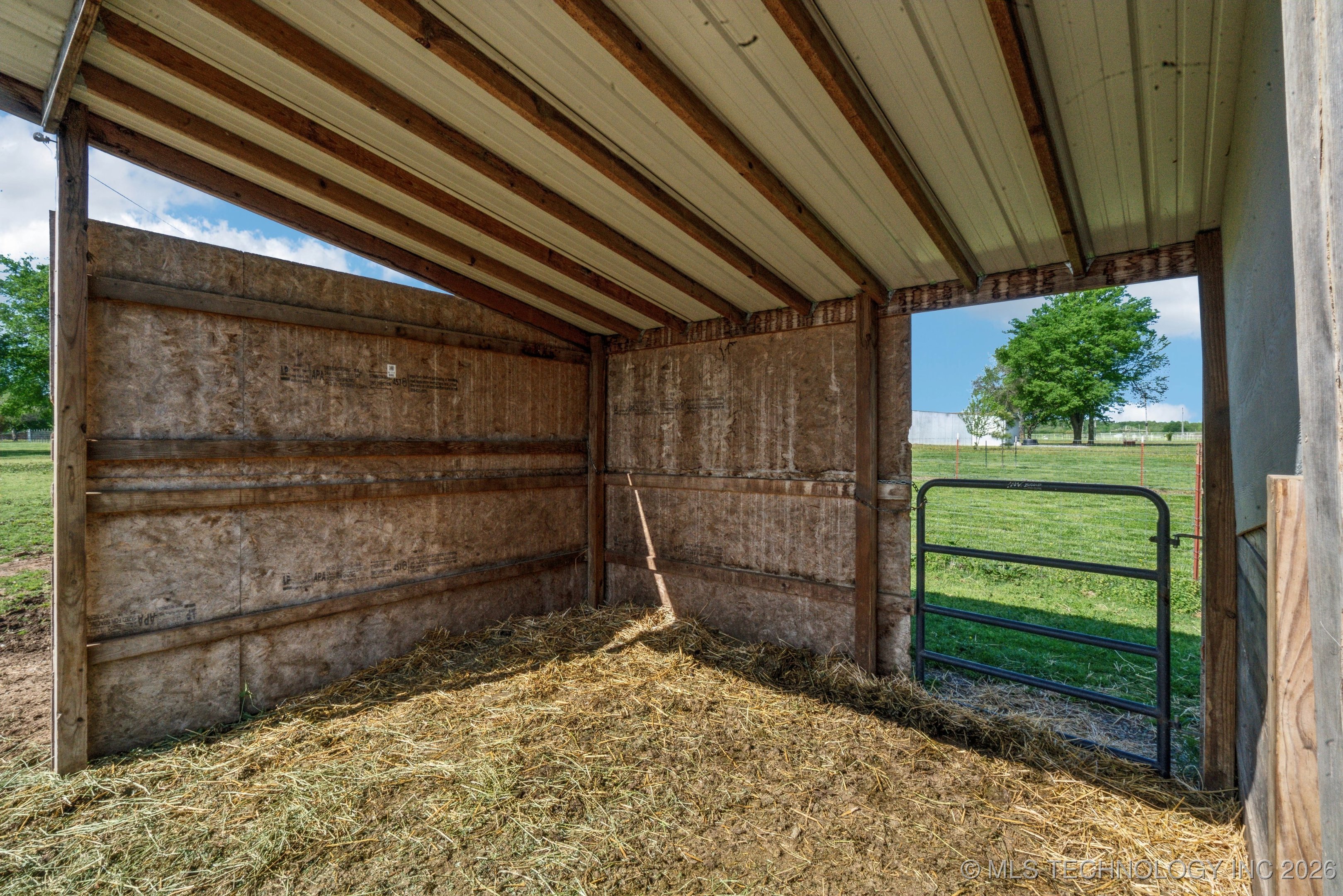 1035 W Haskell Lake Road
