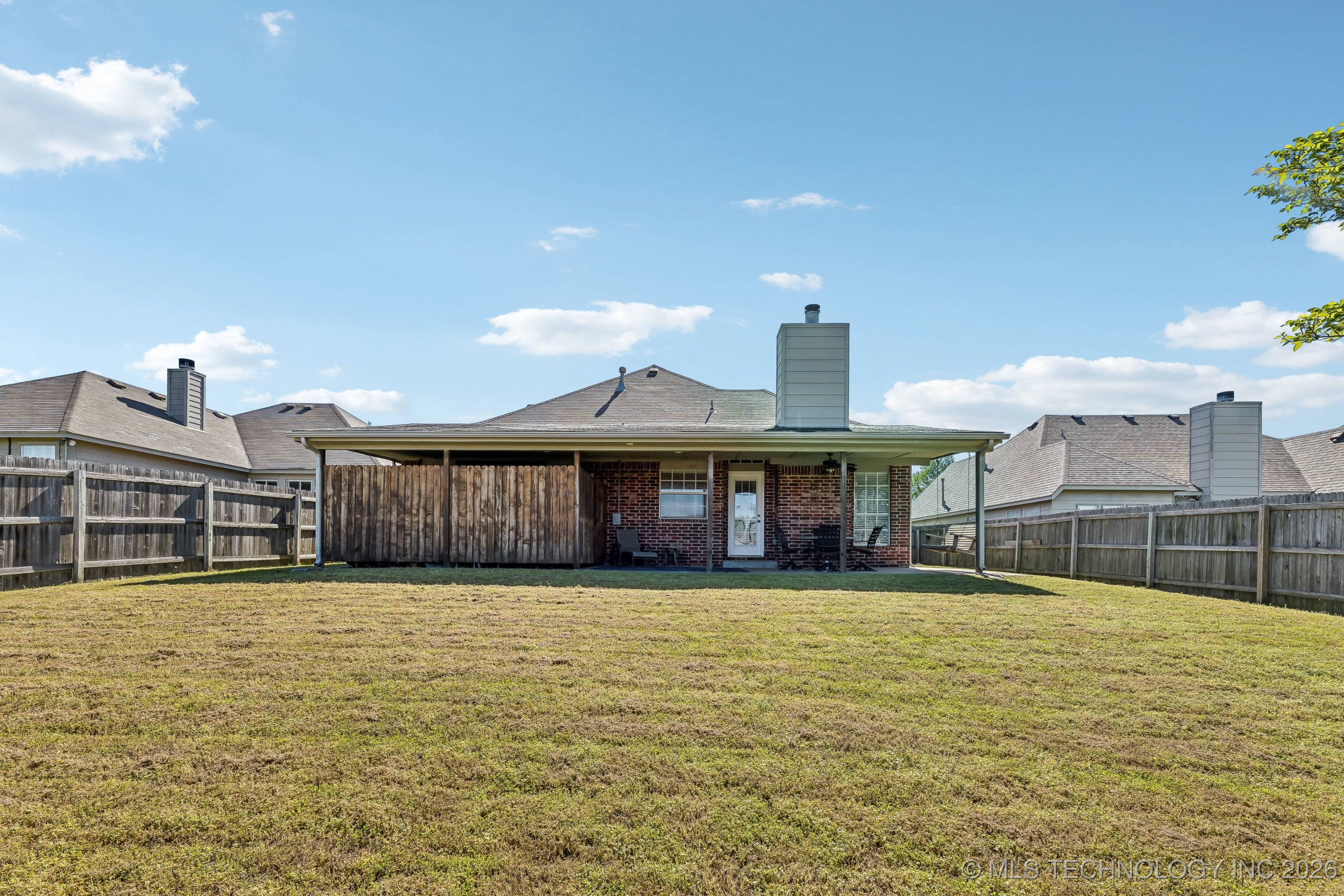 8324 S 109th East Avenue