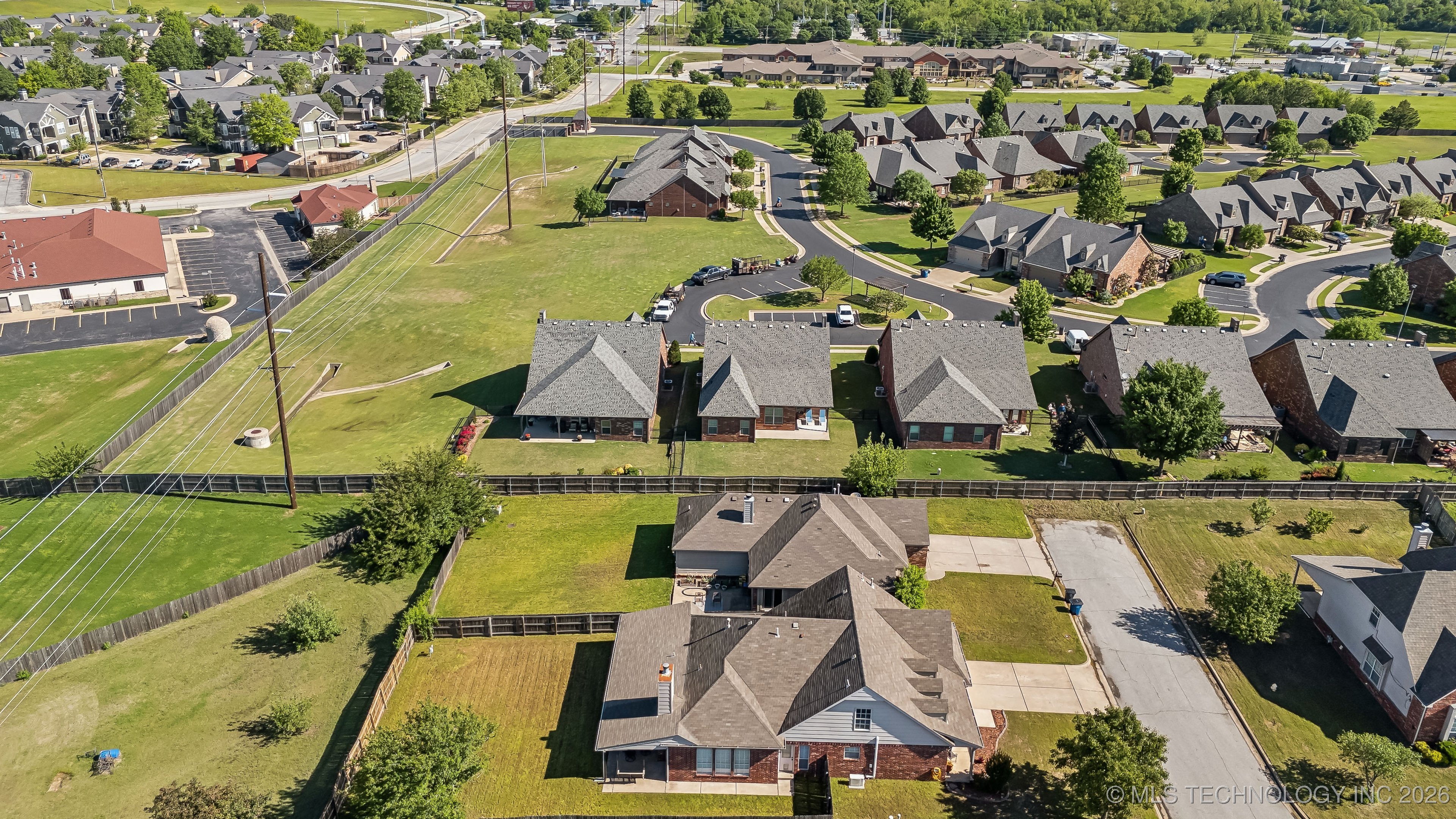 8324 S 109th East Avenue