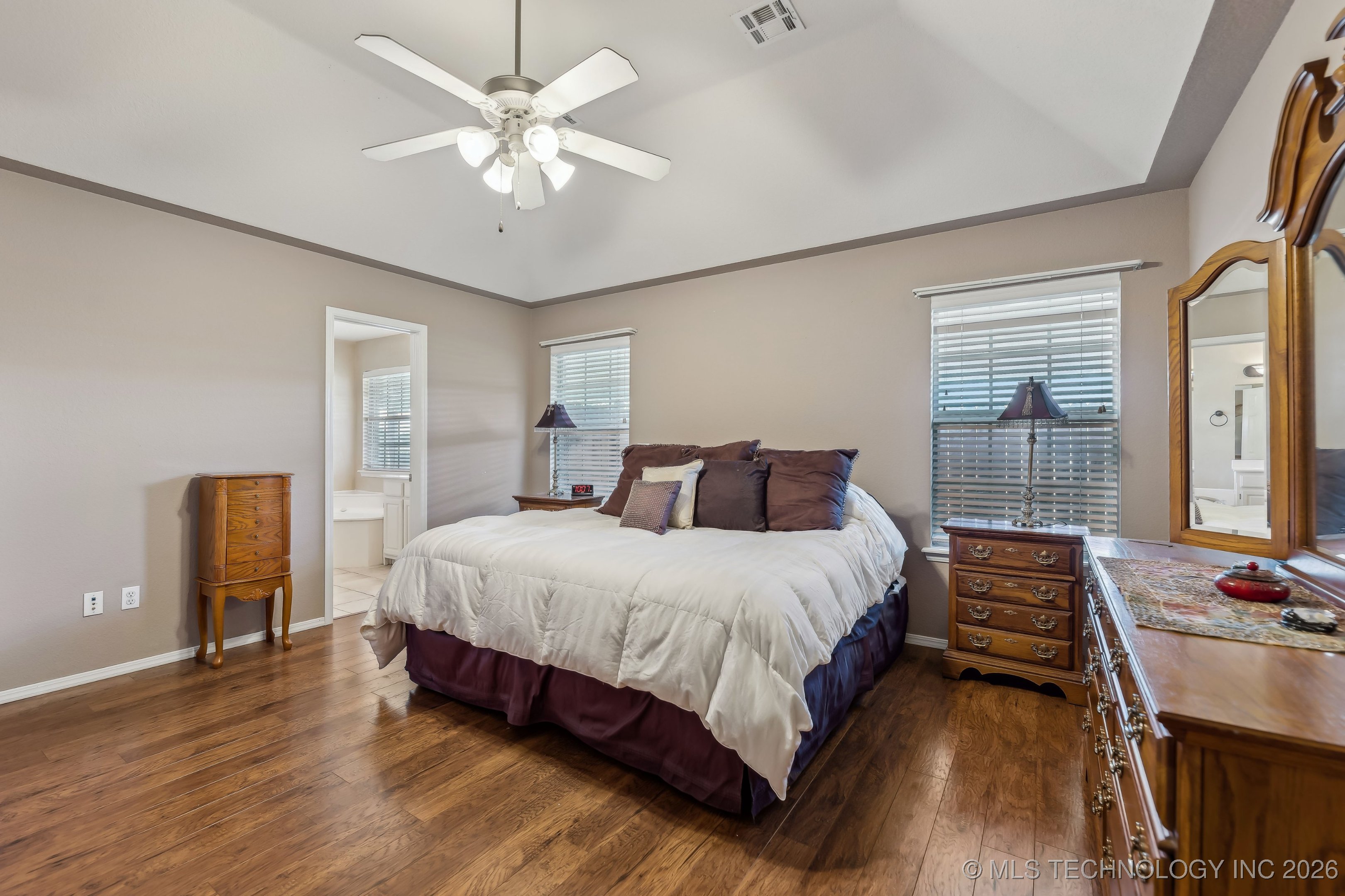 8324 S 109th East Avenue