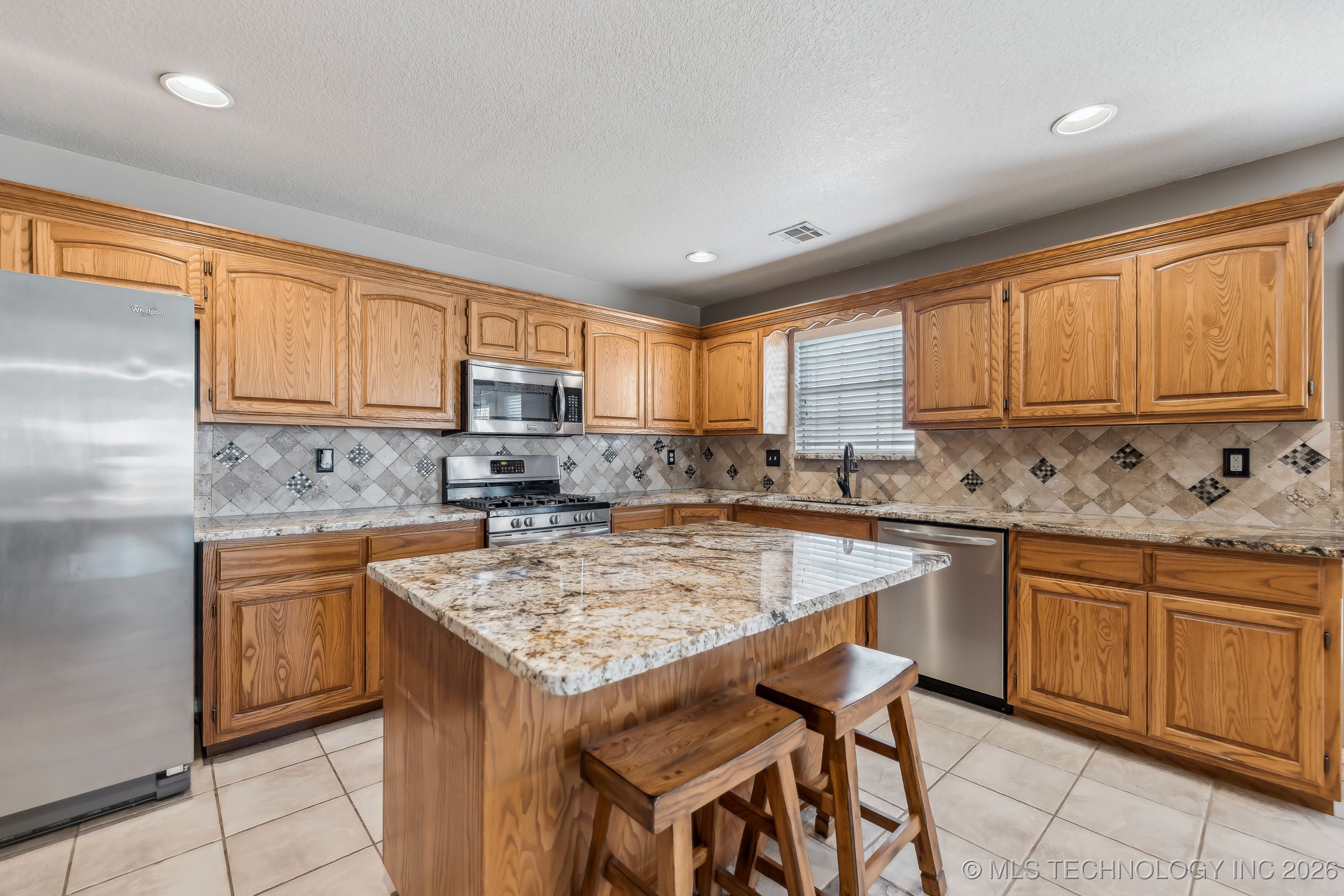 8324 S 109th East Avenue