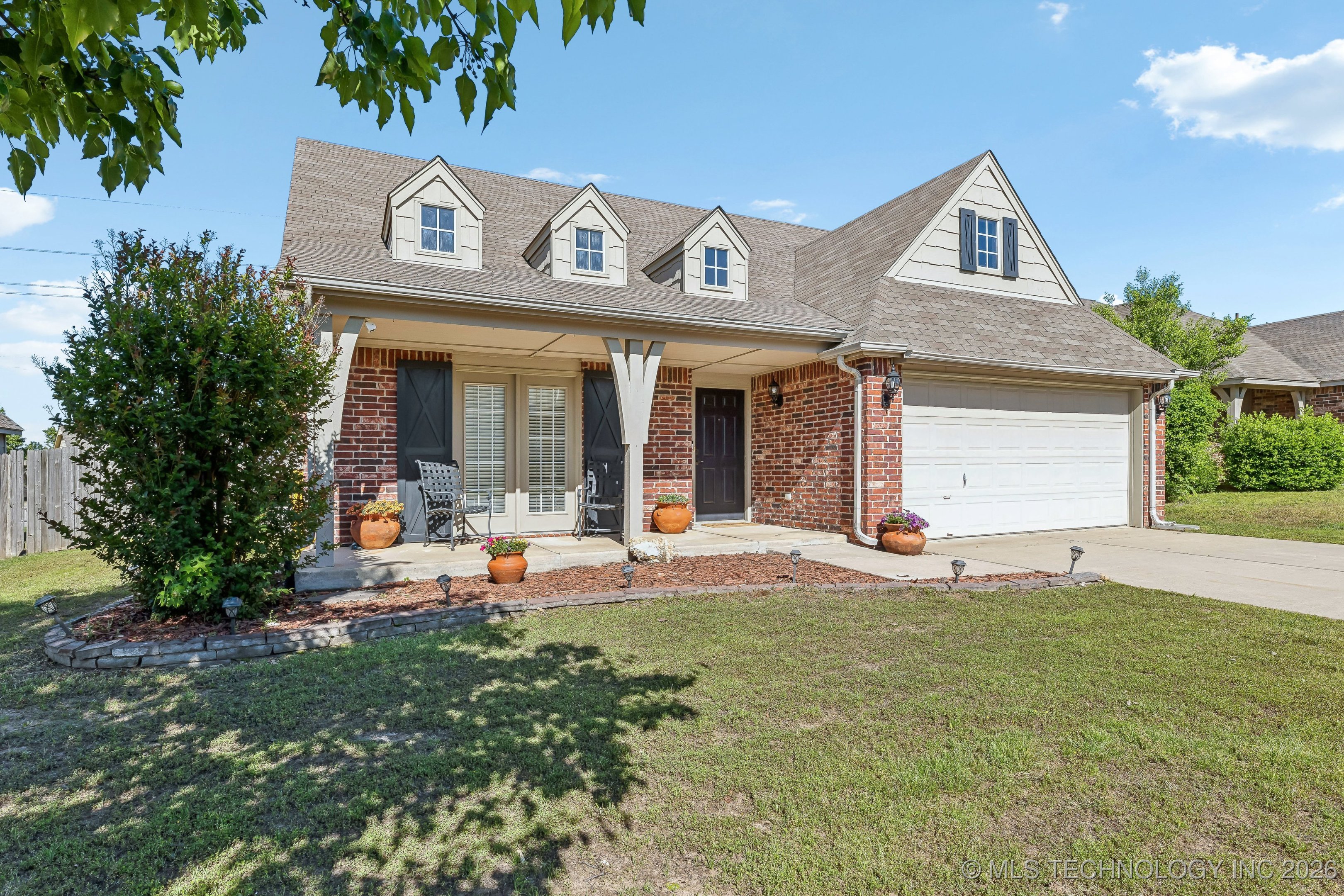 8324 S 109th East Avenue