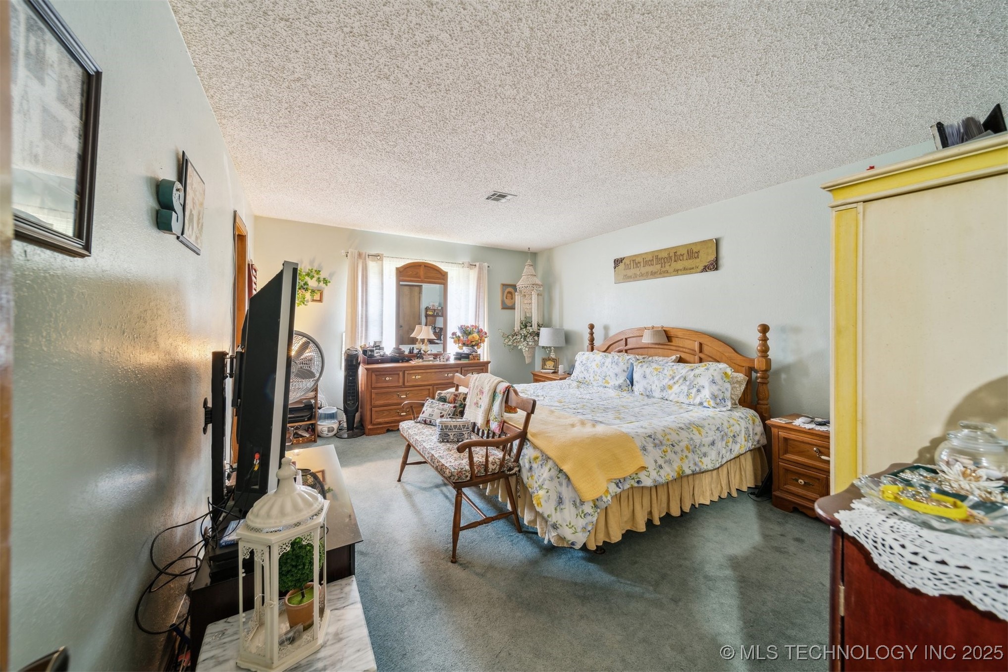 119 Fox Run Circle