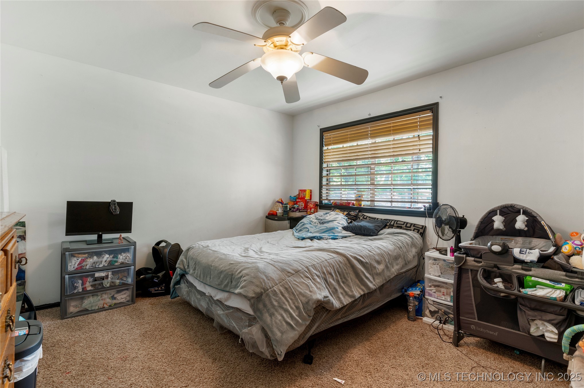 2122 E 52nd Street