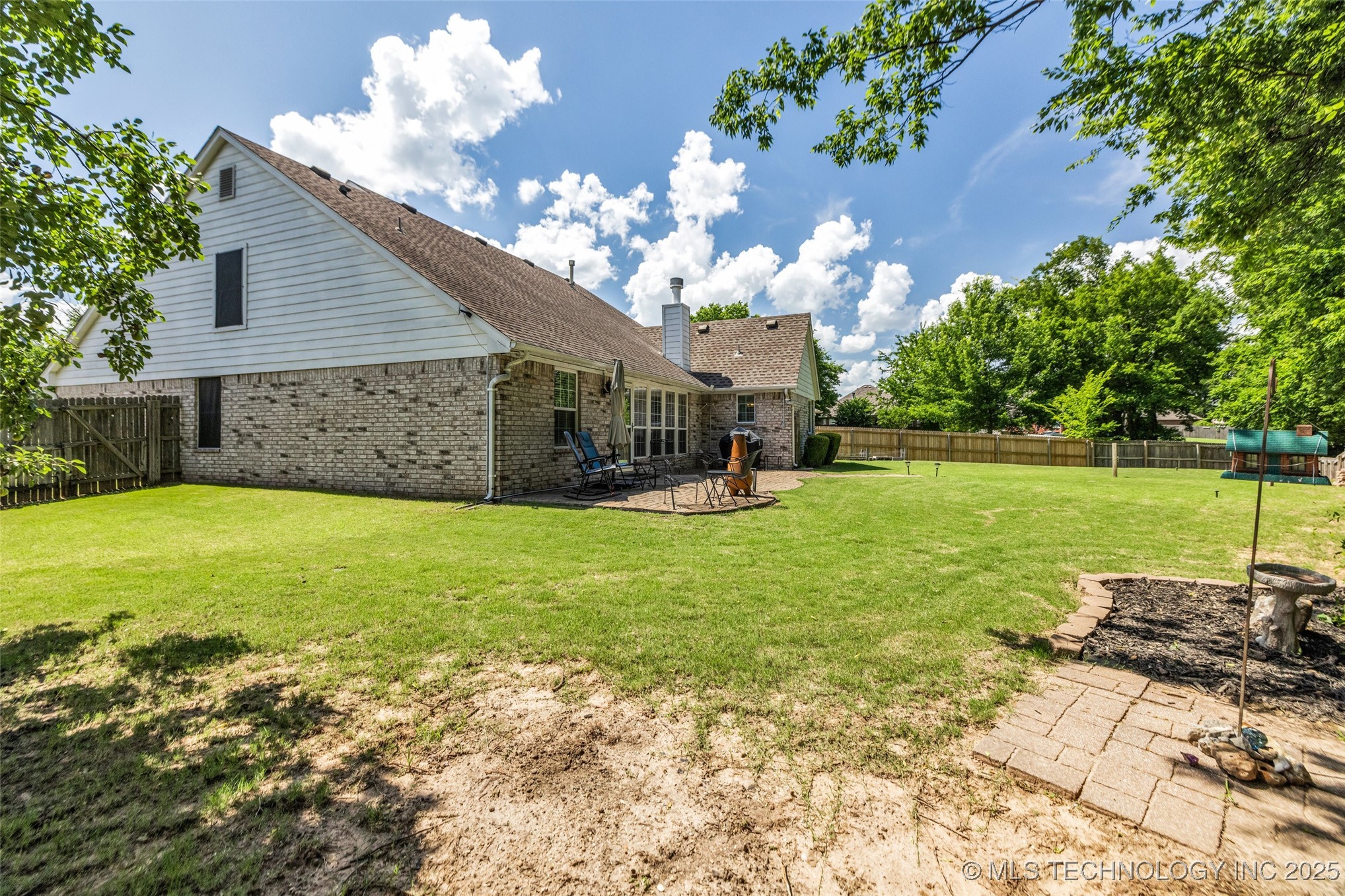 19722 E 50th Court S