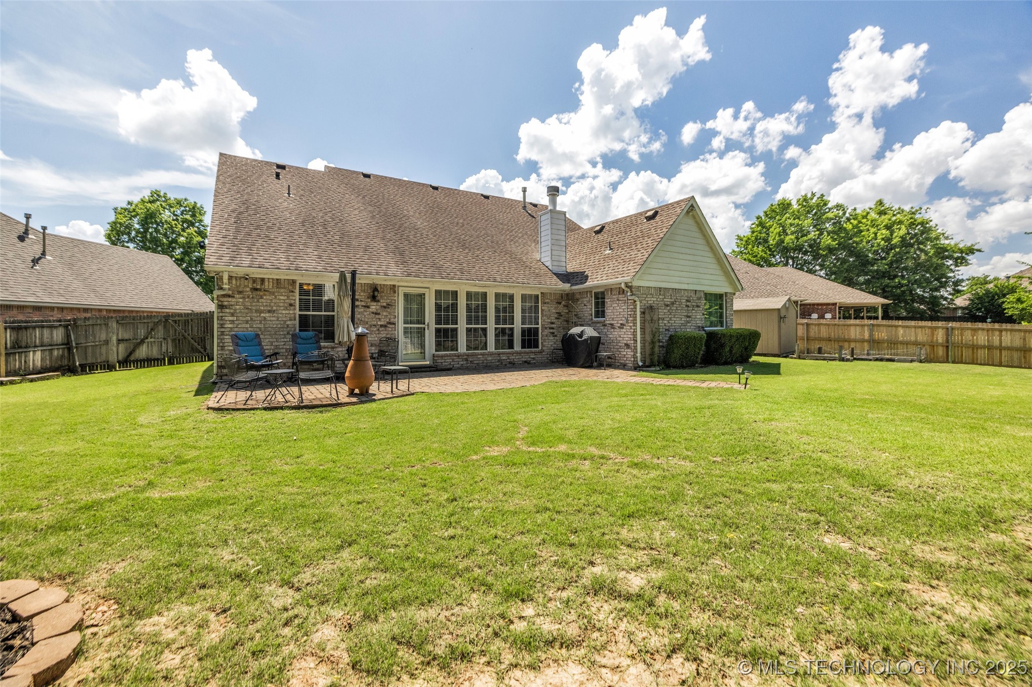 19722 E 50th Court S