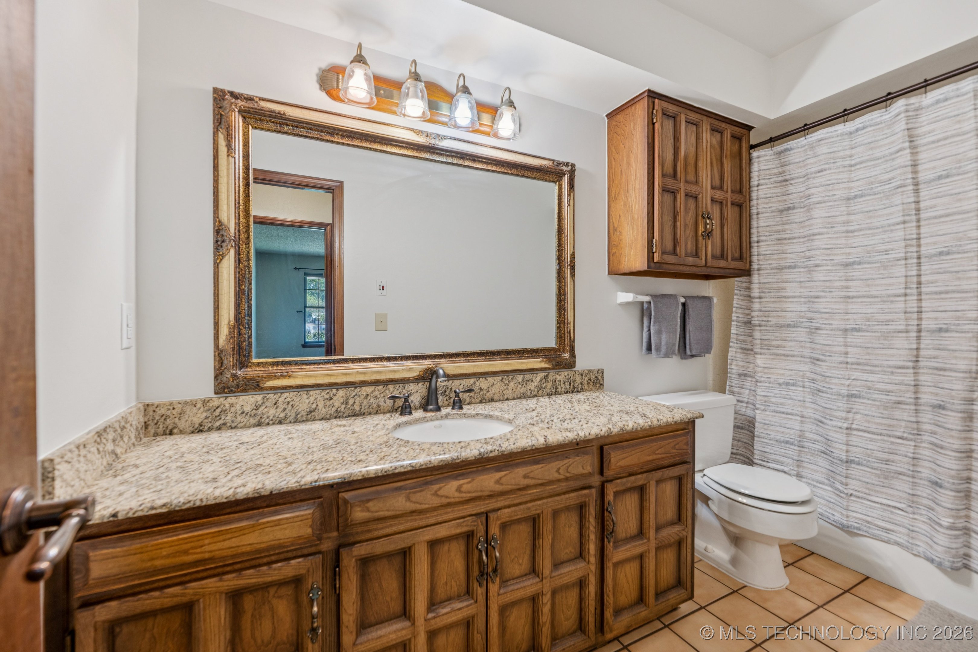 10421 S 197th East Avenue