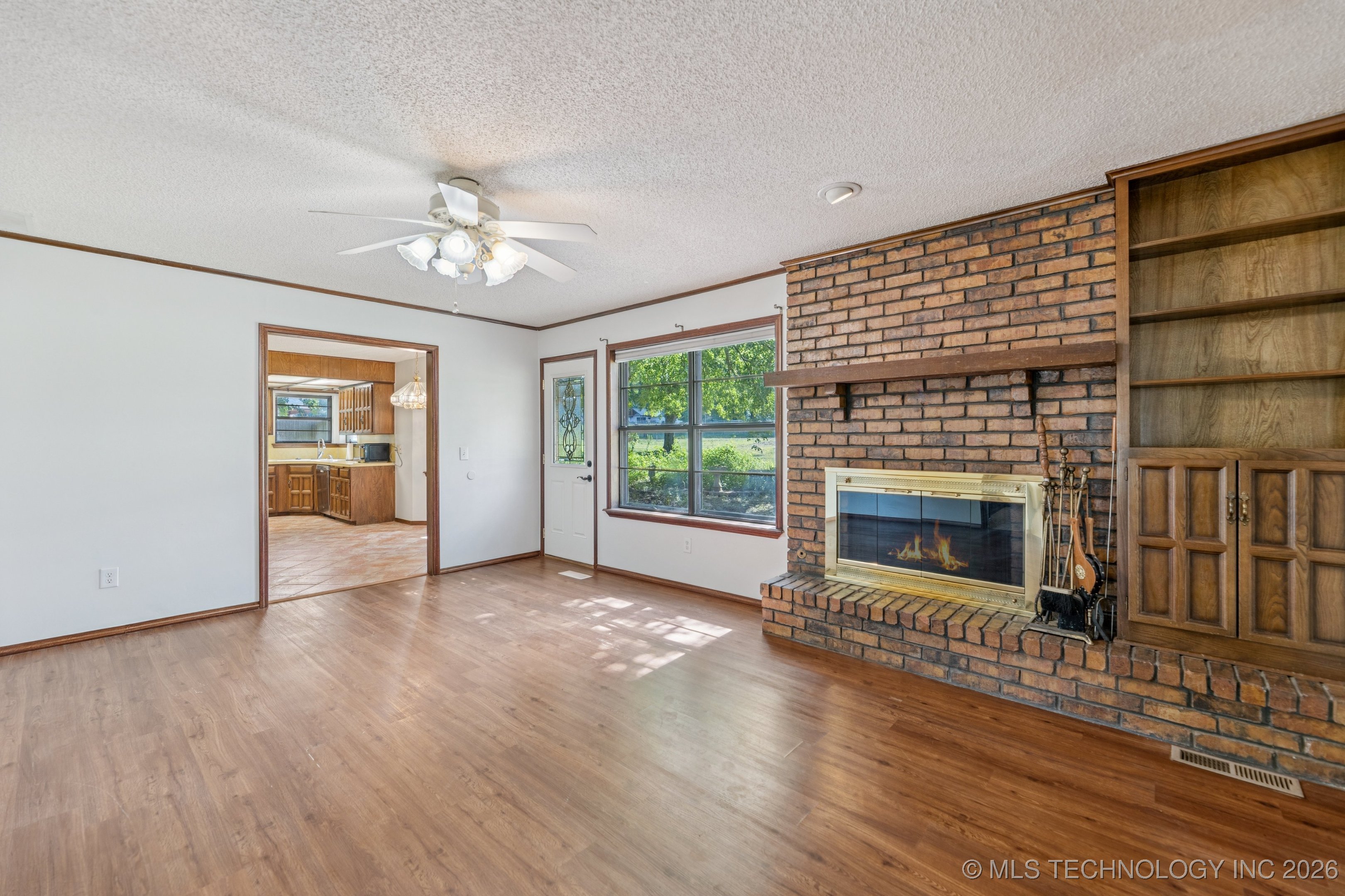 10421 S 197th East Avenue