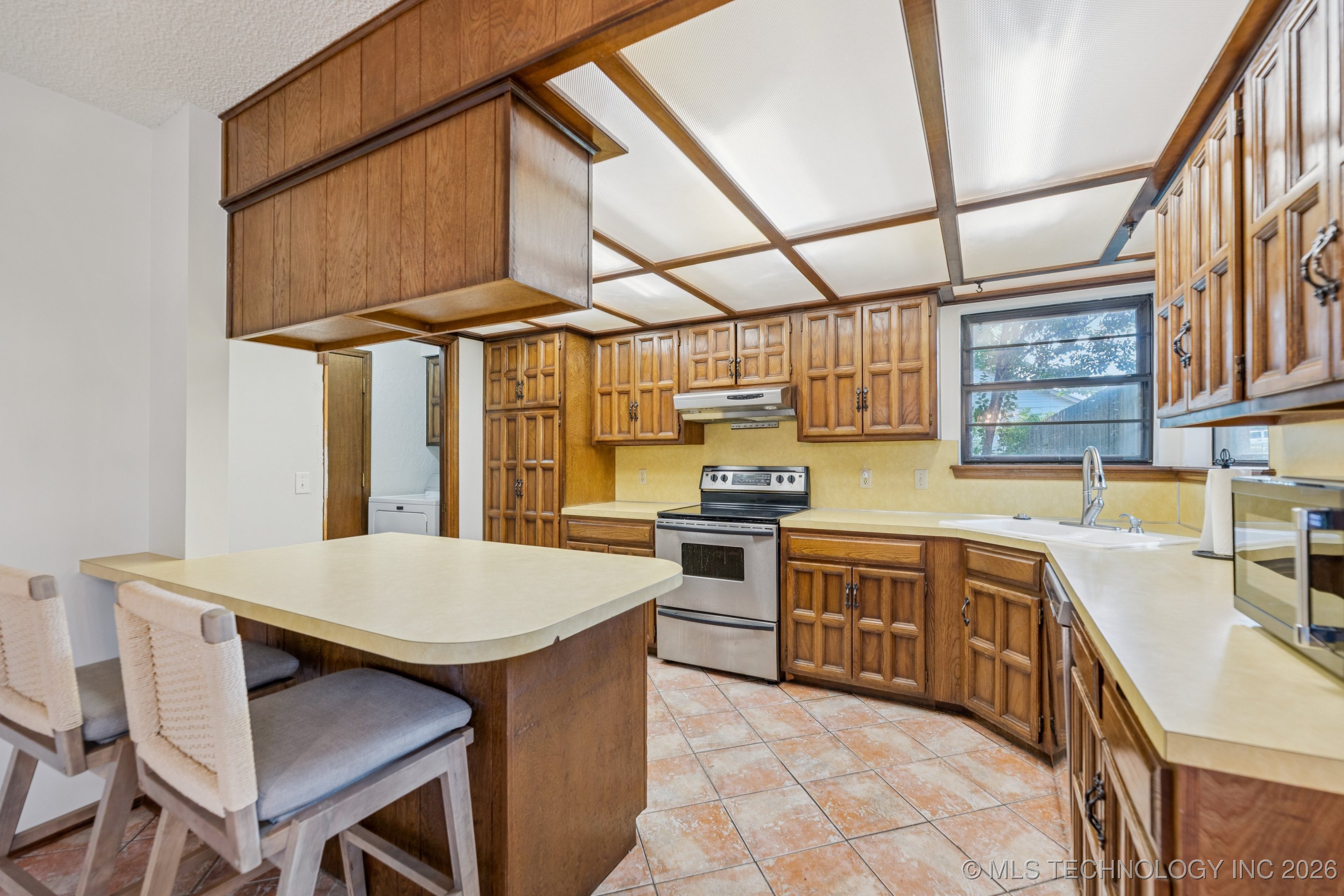 10421 S 197th East Avenue